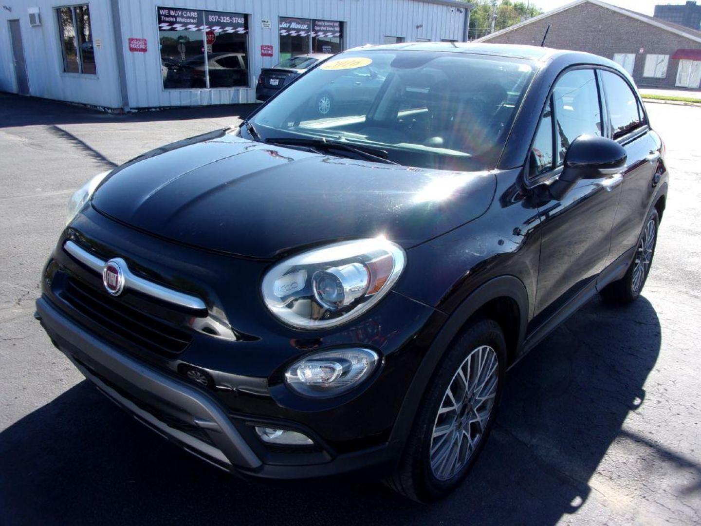 2016 BLACK FIAT 500X TREKKING (ZFBCFYCT3GP) with an 2.4L engine, Automatic transmission, located at 501 E. Columbia St., Springfield, OH, 45503, (800) 262-7122, 39.925262, -83.801796 - Photo#3