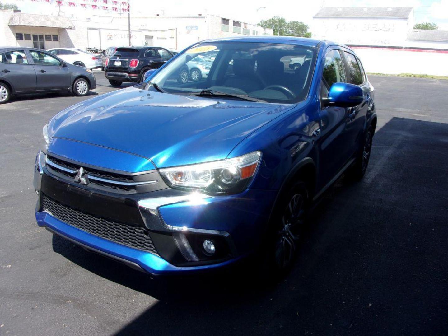 2018 BLUE MITSUBISHI OUTLANDER SPORT SE (JA4AP3AW1JU) with an 2.4L engine, Continuously Variable transmission, located at 501 E. Columbia St., Springfield, OH, 45503, (800) 262-7122, 39.925262, -83.801796 - Photo#6