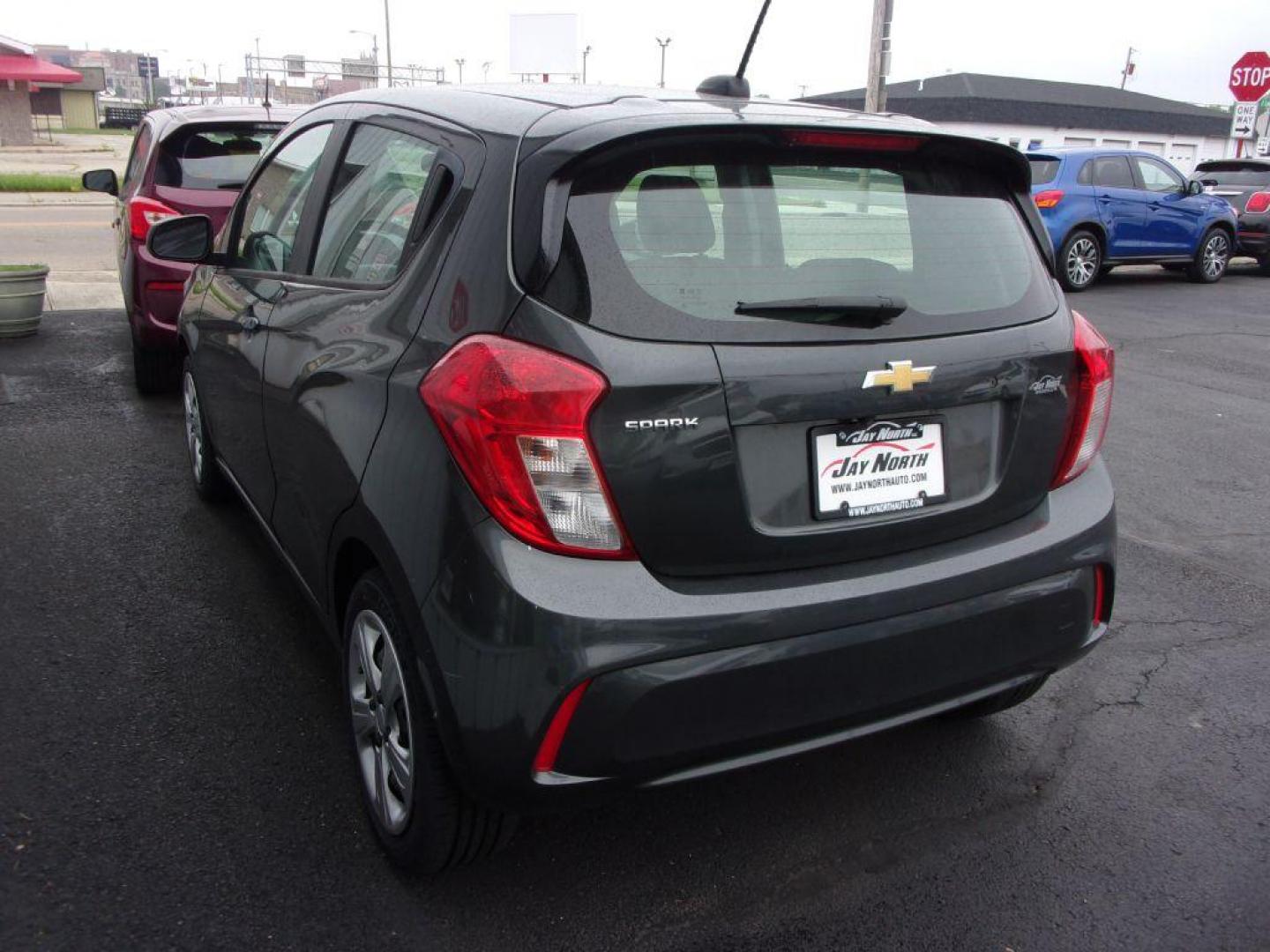 2017 GRAY CHEVROLET SPARK LS (KL8CA6SA0HC) with an 1.4L engine, 5-Speed Manual transmission, located at 501 E. Columbia St., Springfield, OH, 45503, (800) 262-7122, 39.925262, -83.801796 - ***1-Owner***Clean Carfax***New Tires***5-Speed Manual***Serviced and Detailed*** Jay North Auto has offered hand picked vehicles since 1965! Our customer's enjoy a NO pressure buying experience with a small town feel. All of our vehicles get fully inspected and detailed. We are a preferred deal - Photo#4