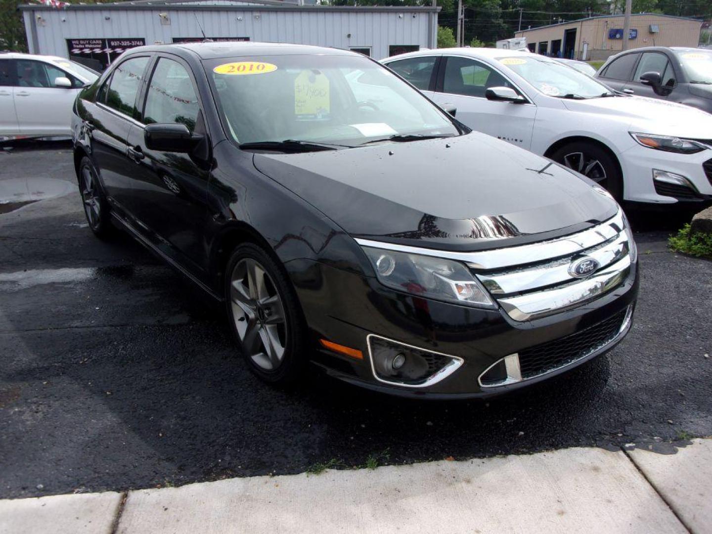 2010 BLACK FORD FUSION SPORT (3FAHP0DC9AR) with an 3.5L engine, Automatic transmission, located at 501 E. Columbia St., Springfield, OH, 45503, (800) 262-7122, 39.925262, -83.801796 - *** Sport *** V6 AWD *** Serviced and Detailed *** Leather *** Sony Navigation *** Moonroof *** Loaded *** Jay North Auto has offered hand picked vehicles since 1965! Our customer's enjoy a NO pressure buying experience with a small town feel. All of our vehicles get fully inspected and detailed - Photo#0