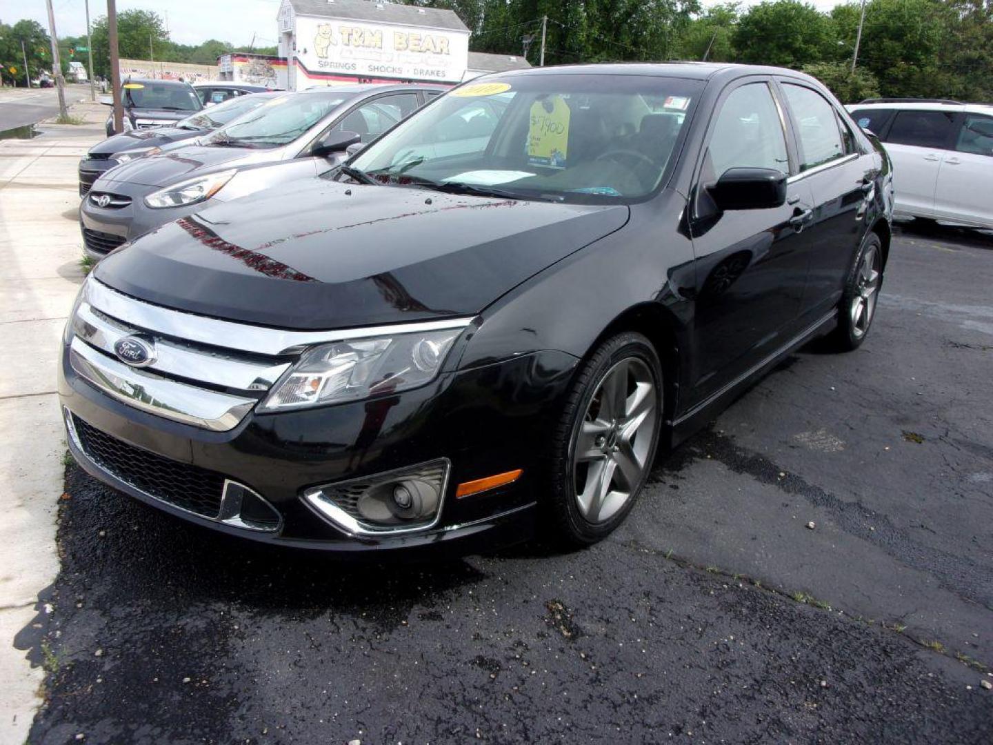 2010 BLACK FORD FUSION SPORT (3FAHP0DC9AR) with an 3.5L engine, Automatic transmission, located at 501 E. Columbia St., Springfield, OH, 45503, (800) 262-7122, 39.925262, -83.801796 - *** Sport *** V6 AWD *** Serviced and Detailed *** Leather *** Sony Navigation *** Moonroof *** Loaded *** Jay North Auto has offered hand picked vehicles since 1965! Our customer's enjoy a NO pressure buying experience with a small town feel. All of our vehicles get fully inspected and detailed - Photo#4