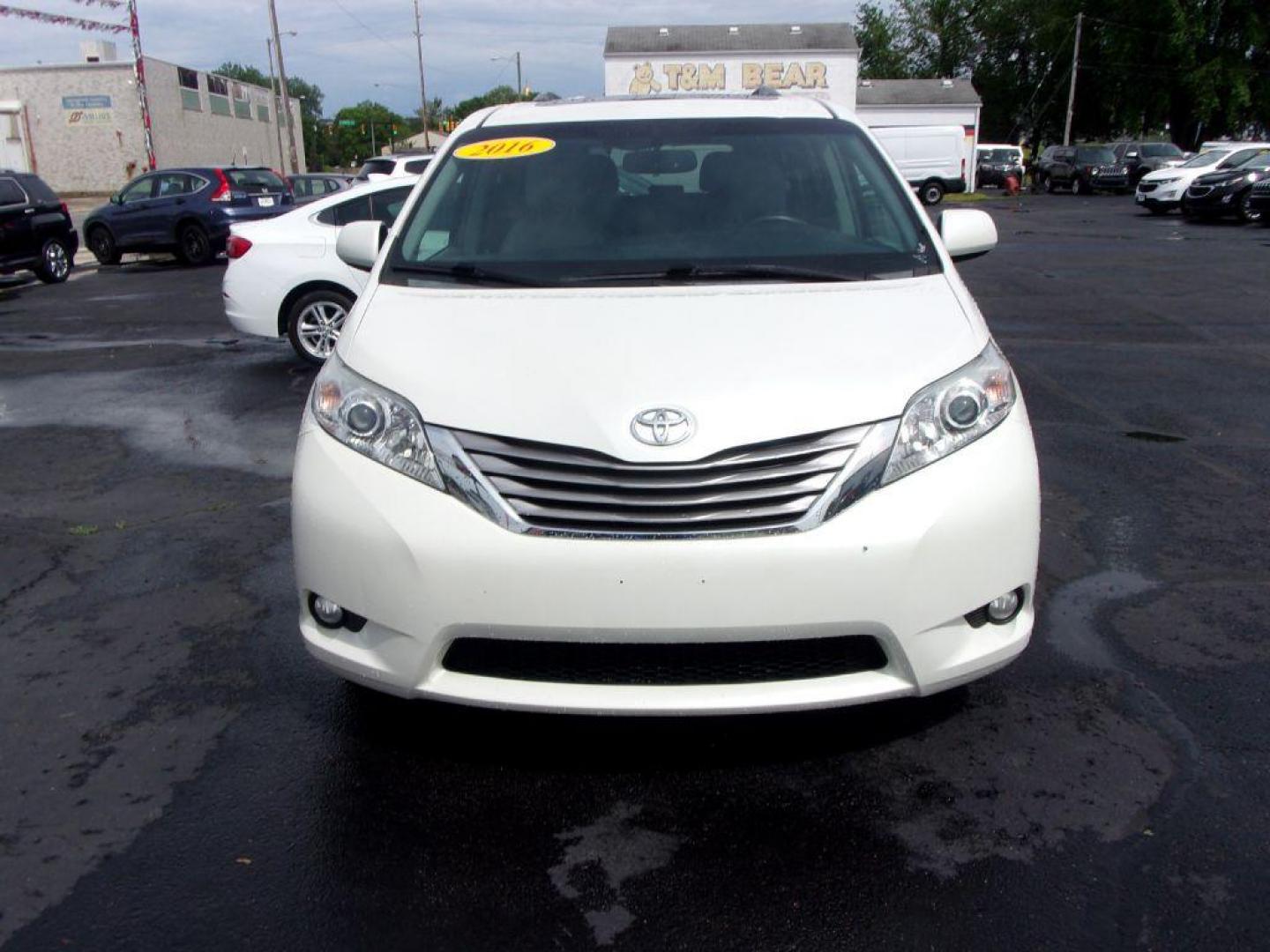 2016 WHITE TOYOTA SIENNA XLE AAS (5TDYK3DC3GS) with an 3.5L engine, Automatic transmission, located at 501 E. Columbia St., Springfield, OH, 45503, (800) 262-7122, 39.925262, -83.801796 - *** Toyota Mobility Auto Access Seat *** XLE AAS *** V6 *** Serviced and Detailed *** Here is a link on how the AAS seat works https://www.youtube.com/watch?v=6floHDw2zmk Jay North Auto has offered hand picked vehicles since 1965! Our customer's enjoy a NO pressure buying experience with a s - Photo#1