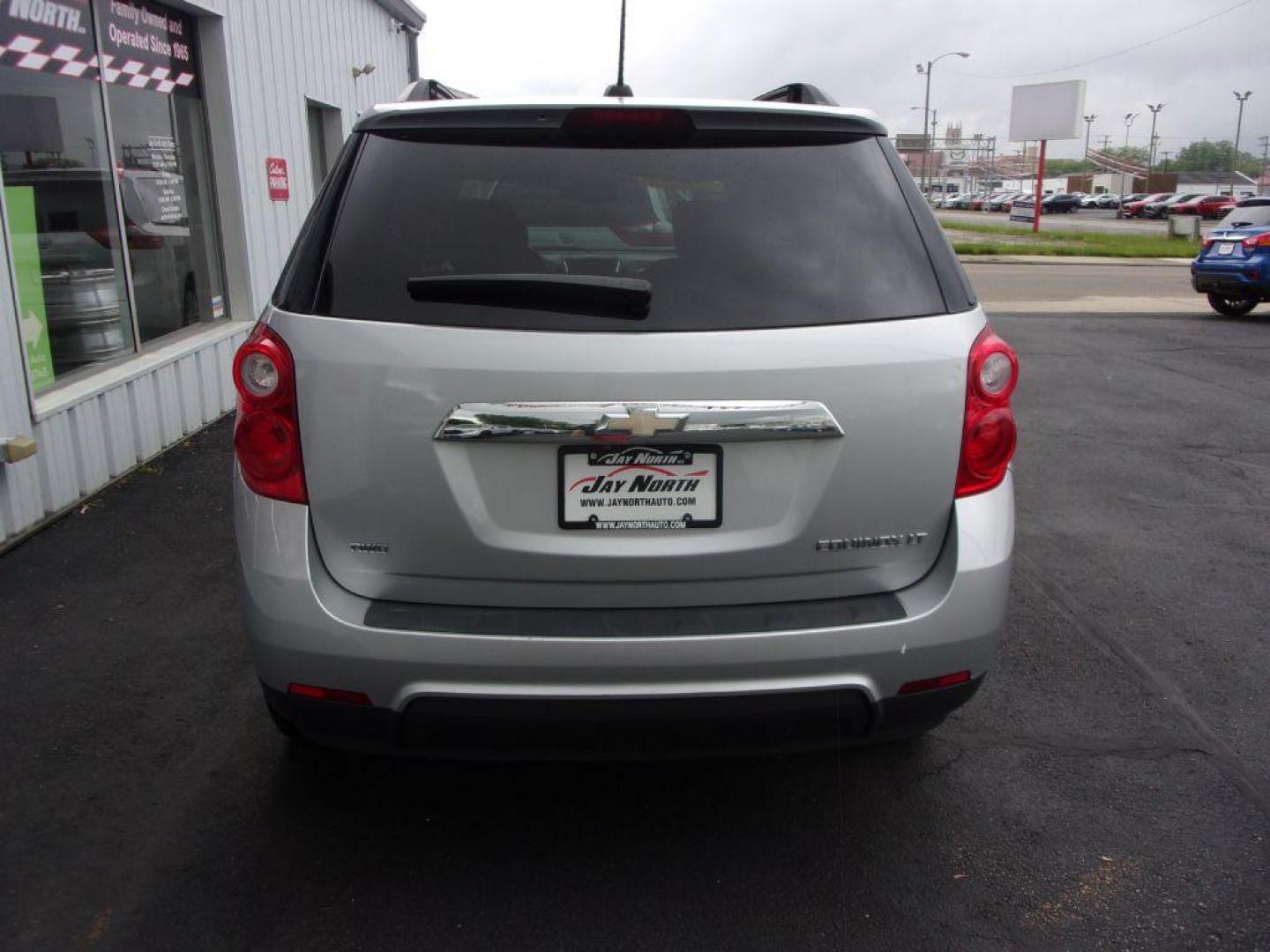 2015 SILVER CHEVROLET EQUINOX LT (2GNFLFEK8F6) with an 2.4L engine, Automatic transmission, located at 501 E. Columbia St., Springfield, OH, 45503, (800) 262-7122, 39.925262, -83.801796 - ***LT***AWD***New Tires***Serviced and Detailed*** Jay North Auto has offered hand picked vehicles since 1965! Our customer's enjoy a NO pressure buying experience with a small town feel. All of our vehicles get fully inspected and detailed. We are a preferred dealer for many local credit unions - Photo#4