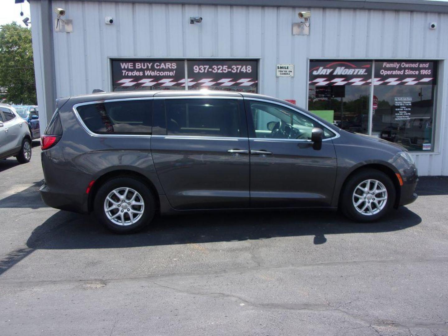 2018 GRAY CHRYSLER PACIFICA LX (2C4RC1CG6JR) with an 3.6L engine, Automatic transmission, located at 501 E. Columbia St., Springfield, OH, 45503, (800) 262-7122, 39.925262, -83.801796 - *** 1 Owner w/ Clean CarFax *** LX *** V6 *** CHRYSLER PACIFICA LX Exterior Color: Granite Crystal Metallic Clear Coat Exterior Paint Interior Color: Black / Alloy Interior Colors Interior: Cloth Bucket Seats Engine: 3.6L V6 24V VVT Engine with ESS Transmission: 9-Speed FWD Automatic Transmission - Photo#0