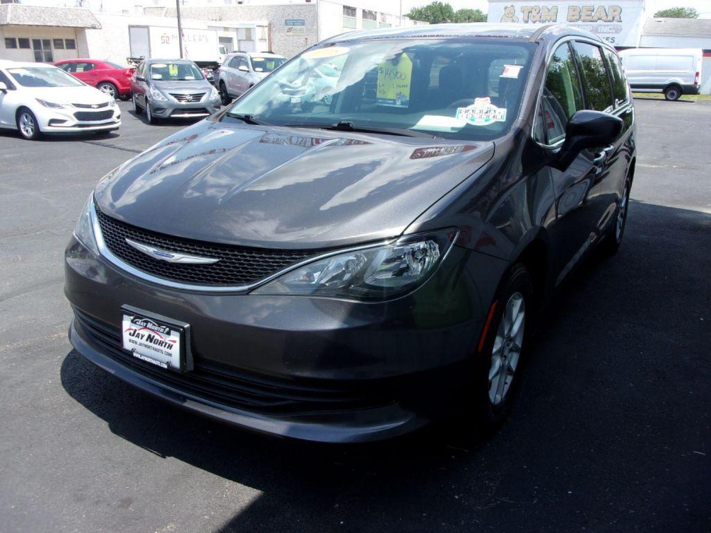 2018 GRAY CHRYSLER PACIFICA LX (2C4RC1CG6JR) with an 3.6L engine, Automatic transmission, located at 501 E. Columbia St., Springfield, OH, 45503, (800) 262-7122, 39.925262, -83.801796 - *** 1 Owner w/ Clean CarFax *** LX *** V6 *** CHRYSLER PACIFICA LX Exterior Color: Granite Crystal Metallic Clear Coat Exterior Paint Interior Color: Black / Alloy Interior Colors Interior: Cloth Bucket Seats Engine: 3.6L V6 24V VVT Engine with ESS Transmission: 9-Speed FWD Automatic Transmission - Photo#6