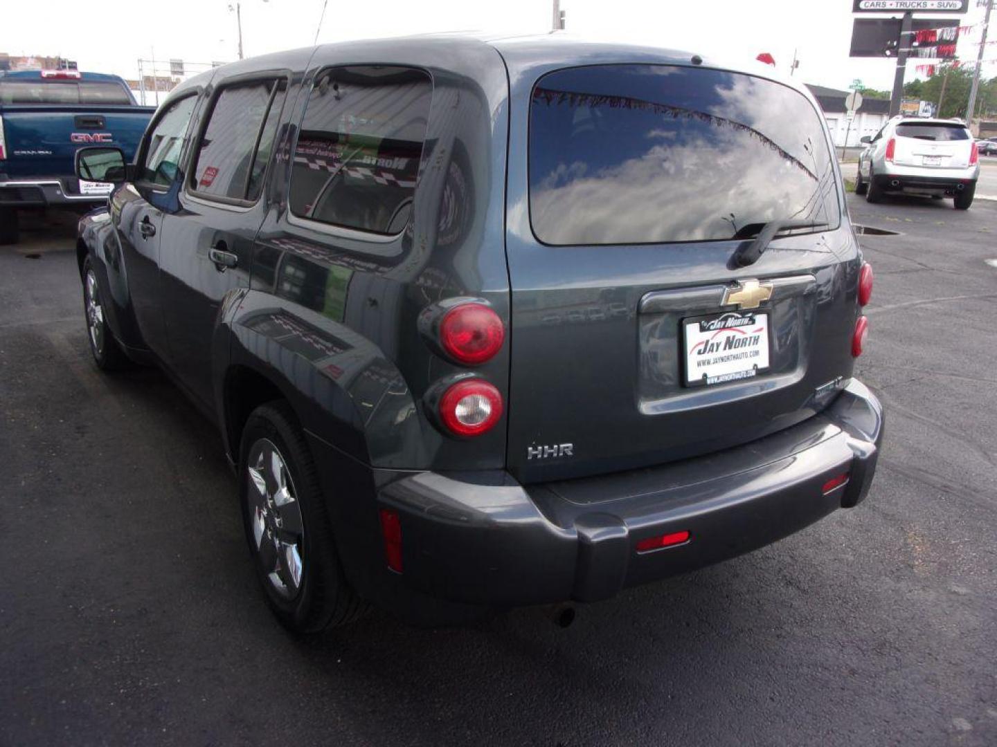 2011 GRAY CHEVROLET HHR LT (3GNBABFW6BS) with an 2.2L engine, Automatic transmission, located at 501 E. Columbia St., Springfield, OH, 45503, (800) 262-7122, 39.925262, -83.801796 - *** New Timing *** Serviced and Detailed *** LT *** 2.2L FWD *** Jay North Auto has offered hand picked vehicles since 1965! Our customer's enjoy a NO pressure buying experience with a small town feel. All of our vehicles get fully inspected and detailed. We are a preferred dealer for many loca - Photo#5