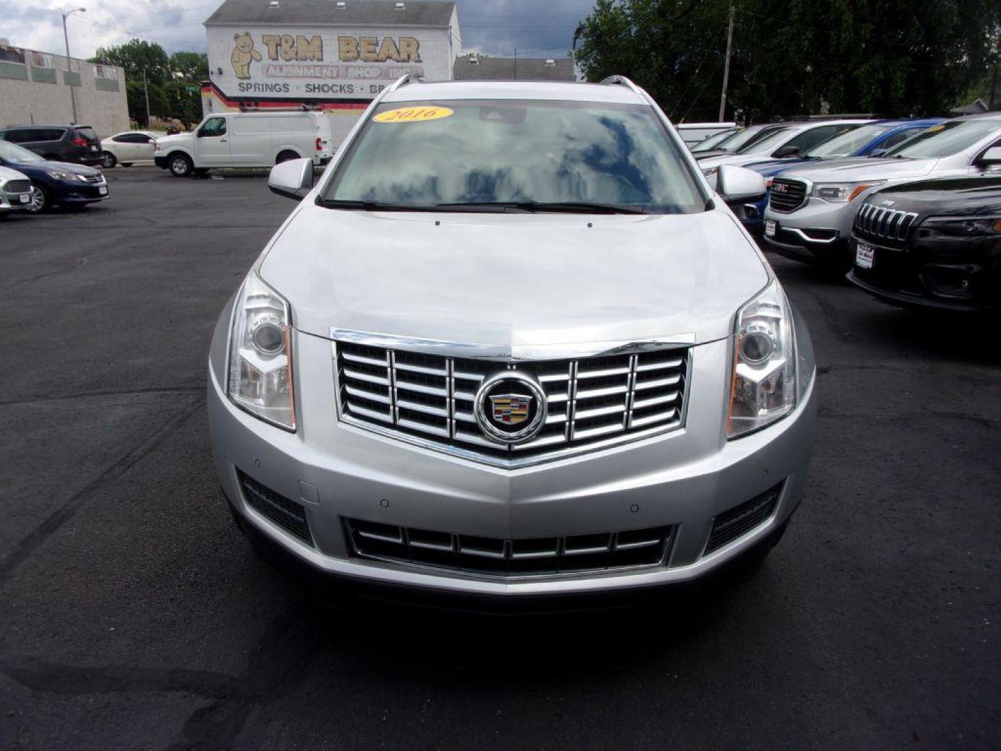 2016 SILVER CADILLAC SRX LUXURY COLLECTION (3GYFNBE33GS) with an 3.6L engine, Automatic transmission, located at 501 E. Columbia St., Springfield, OH, 45503, (800) 262-7122, 39.925262, -83.801796 - Photo#1