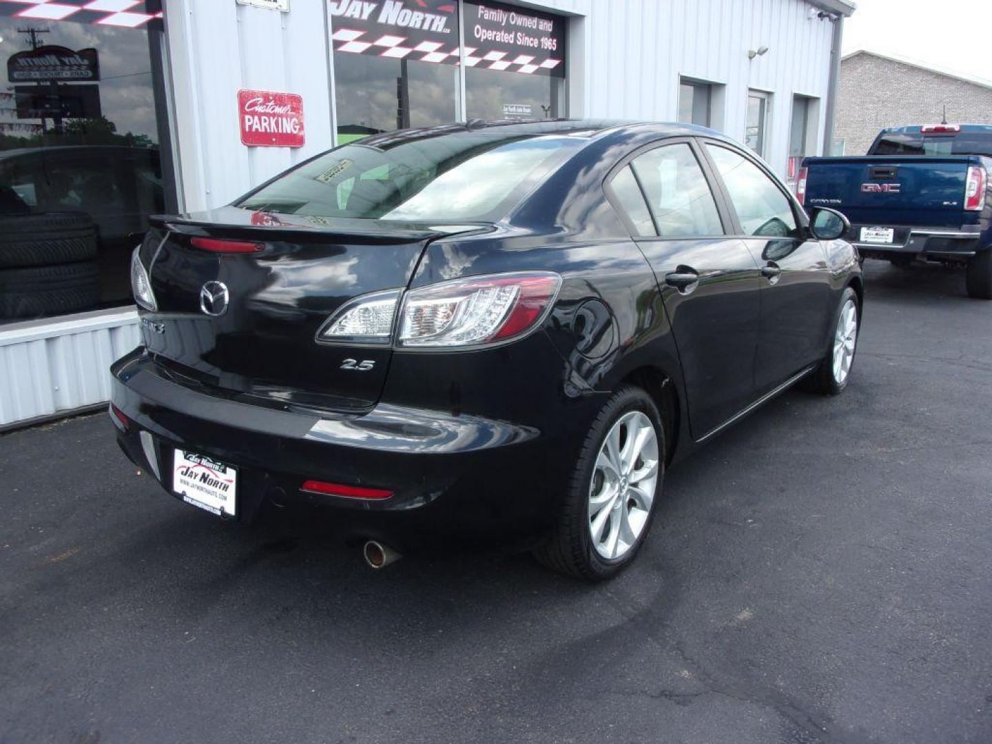 2011 BLACK MAZDA 3 S GT (JM1BL1W52B1) with an 2.5L engine, Automatic transmission, located at 501 E. Columbia St., Springfield, OH, 45503, (800) 262-7122, 39.925262, -83.801796 - *** New Tires *** Leather *** Moonroof *** Bose Audio *** Alloy Wheels *** Serviced and Detailed *** Jay North Auto has offered hand picked vehicles since 1965! Our customer's enjoy a NO pressure buying experience with a small town feel. All of our vehicles get fully inspected and detailed. We - Photo#3