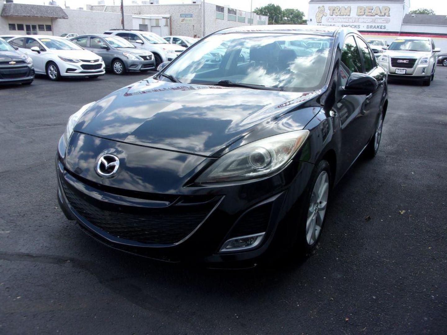 2011 BLACK MAZDA 3 S GT (JM1BL1W52B1) with an 2.5L engine, Automatic transmission, located at 501 E. Columbia St., Springfield, OH, 45503, (800) 262-7122, 39.925262, -83.801796 - *** New Tires *** Leather *** Moonroof *** Bose Audio *** Alloy Wheels *** Serviced and Detailed *** Jay North Auto has offered hand picked vehicles since 1965! Our customer's enjoy a NO pressure buying experience with a small town feel. All of our vehicles get fully inspected and detailed. We - Photo#6