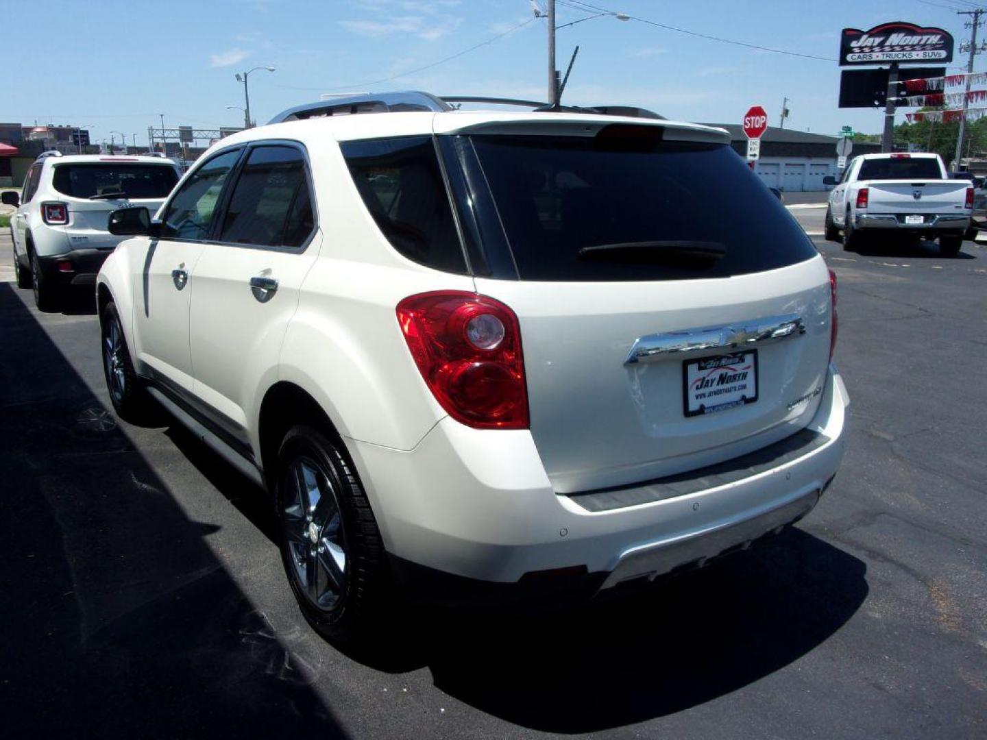 2014 WHITE CHEVROLET EQUINOX LTZ (1GNALDEK5EZ) with an 2.4L engine, Automatic transmission, located at 501 E. Columbia St., Springfield, OH, 45503, (800) 262-7122, 39.925262, -83.801796 - ***LTZ***Heated Leather Seating***Moonroof***Updated Timing***New Front and Rear Pads and Rotors***Detailed*** Jay North Auto has offered hand picked vehicles since 1965! Our customer's enjoy a NO pressure buying experience with a small town feel. All of our vehicles get fully inspected and deta - Photo#5