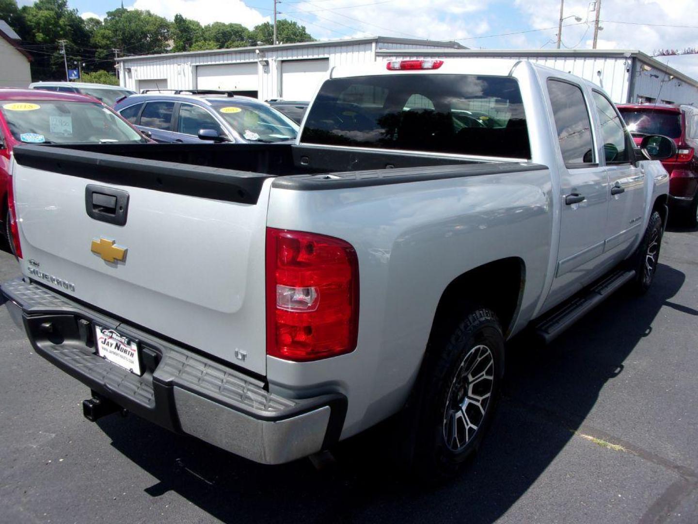 2012 SILVER CHEVROLET SILVERADO 1500 CREW CAB LT (3GCPCSE07CG) with an 5.3L engine, Automatic transmission, located at 501 E. Columbia St., Springfield, OH, 45503, (800) 262-7122, 39.925262, -83.801796 - *** LT *** 5.3L V8 RWD *** New Wheels and Tires *** Serviced *** Clean Carfax with 23 Service Records *** Crew Cab *** Jay North Auto has offered hand picked vehicles since 1965! Our customer's enjoy a NO pressure buying experience with a small town feel. All of our vehicles get fully inspecte - Photo#7