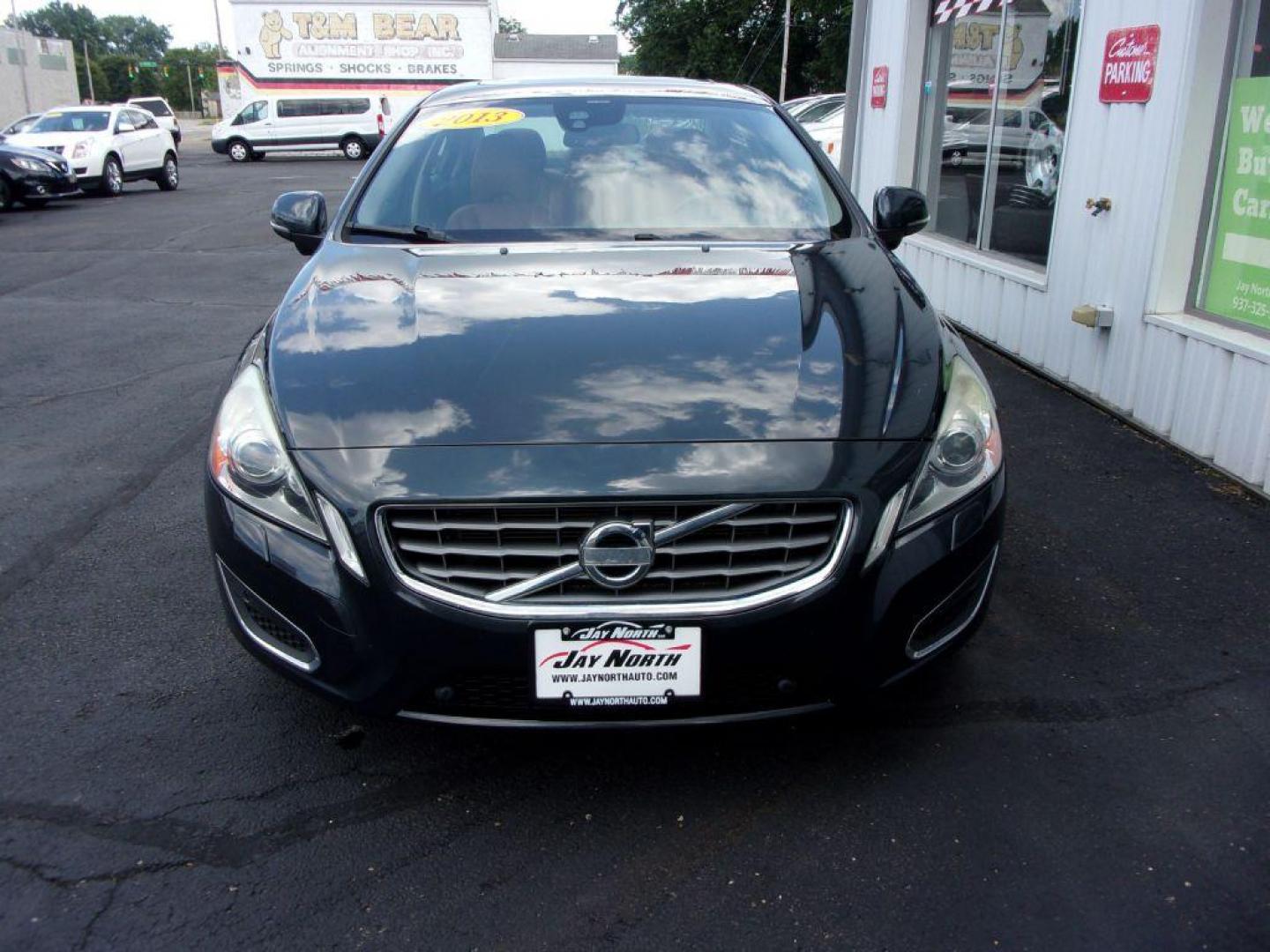 2013 GRAY VOLVO S60 T5 PLATINUM (YV1612FS0D2) with an 2.5L engine, Automatic transmission, located at 501 E. Columbia St., Springfield, OH, 45503, (800) 262-7122, 39.925262, -83.801796 - ***New Tires***Clean Carfax***Leather Seating***Moonroof***Navigation***Blind Spot***Serviced and Detailed*** Jay North Auto has offered hand picked vehicles since 1965! Our customer's enjoy a NO pressure buying experience with a small town feel. All of our vehicles get fully inspected and detai - Photo#1