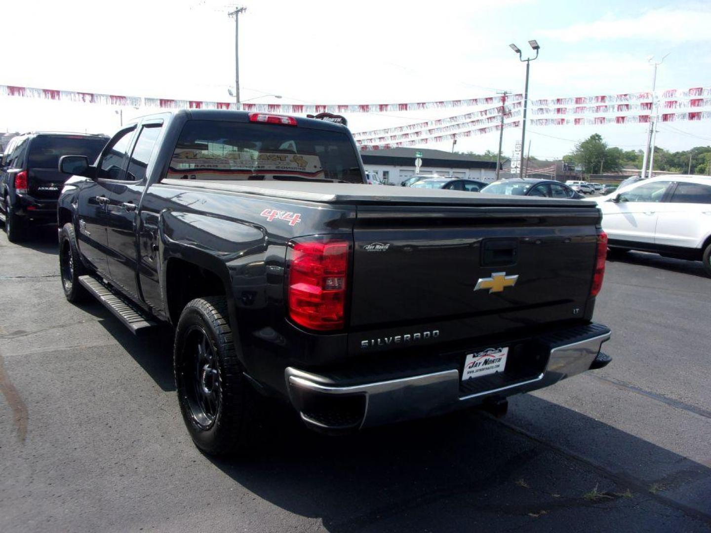 2014 GRAY CHEVROLET SILVERADO 1500 LT (1GCVKREH4EZ) with an 4.3L engine, Automatic transmission, located at 501 E. Columbia St., Springfield, OH, 45503, (800) 262-7122, 39.925262, -83.801796 - Photo#5