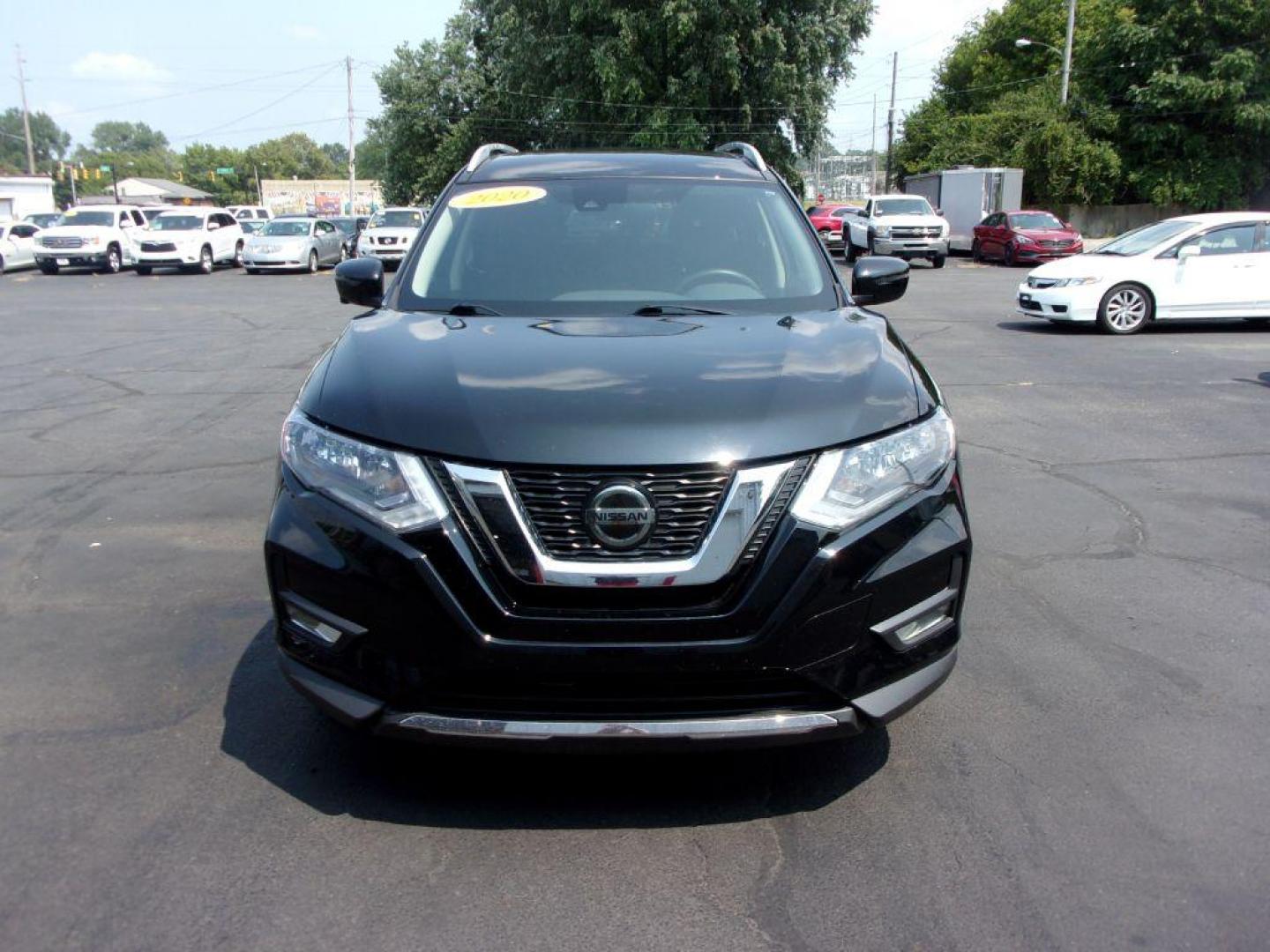 2020 BLACK NISSAN ROGUE SV (5N1AT2MV9LC) with an 2.5L engine, Continuously Variable transmission, located at 501 E. Columbia St., Springfield, OH, 45503, (800) 262-7122, 39.925262, -83.801796 - Photo#1