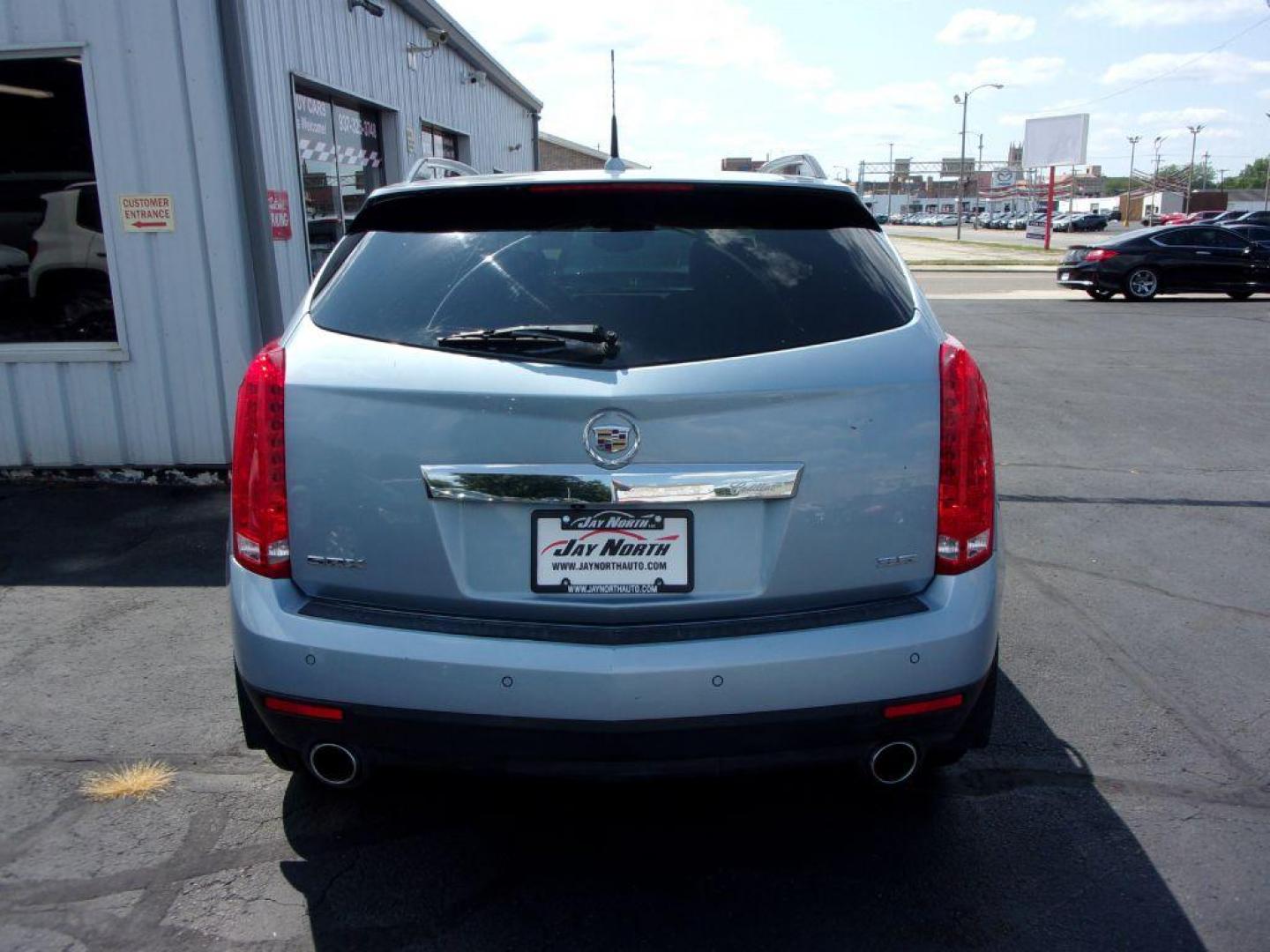 2014 BLUE CADILLAC SRX LUXURY COLLECTION (3GYFNBE36ES) with an 3.6L engine, Automatic transmission, located at 501 E. Columbia St., Springfield, OH, 45503, (800) 262-7122, 39.925262, -83.801796 - *** Low Miles *** Luxury Collection *** Moonroof *** Bose Audio *** Remote Start *** Heated and Cooled Seating *** FWD V6 *** Jay North Auto has offered hand picked vehicles since 1965! Our customer's enjoy a NO pressure buying experience with a small town feel. All of our vehicles get fully ins - Photo#4