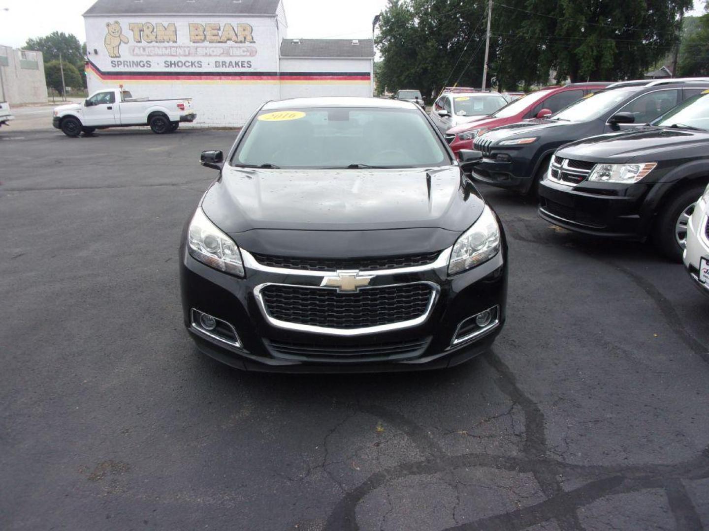 2016 BLACK CHEVROLET MALIBU LIMITED LTZ (1G11E5SA2GU) with an 2.5L engine, Automatic transmission, located at 501 E. Columbia St., Springfield, OH, 45503, (800) 262-7122, 39.925262, -83.801796 - Photo#1