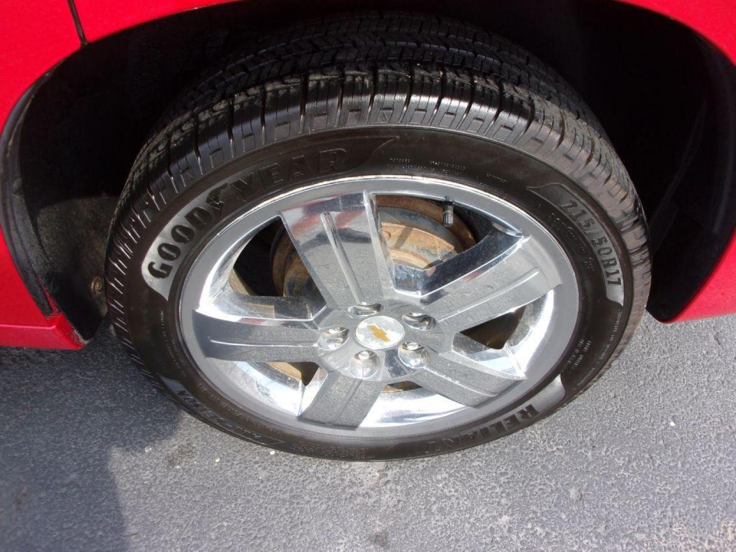 2009 RED CHEVROLET HHR LT (3GNCA53V19S) with an 2.4L engine, Automatic transmission, located at 501 E. Columbia St., Springfield, OH, 45503, (800) 262-7122, 39.925262, -83.801796 - Photo#24