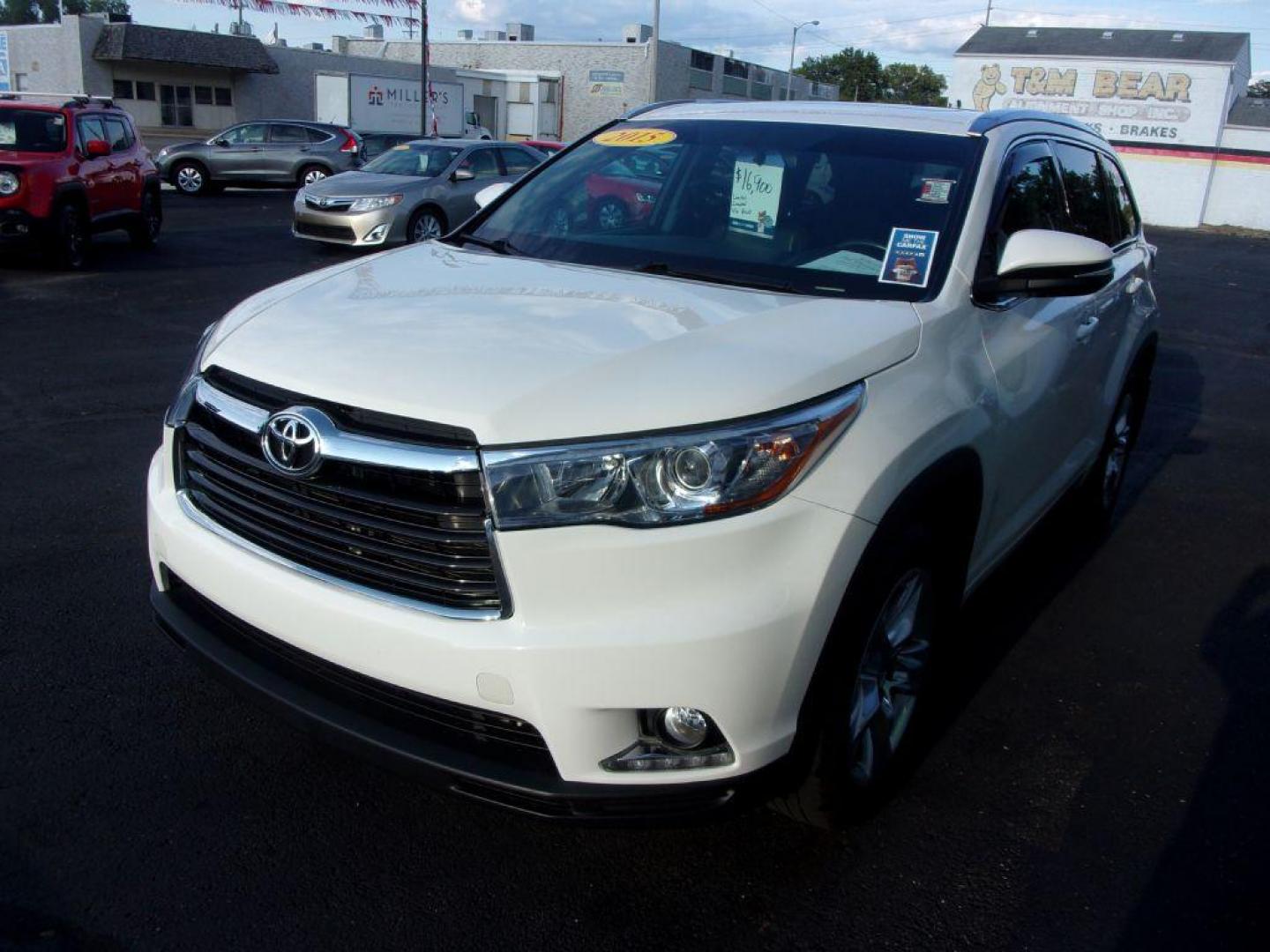 2015 WHITE TOYOTA HIGHLANDER LIMITED (5TDDKRFH4FS) with an 3.5L engine, Automatic transmission, located at 501 E. Columbia St., Springfield, OH, 45503, (800) 262-7122, 39.925262, -83.801796 - *** Limited *** Loaded *** JBL Audio w/ Touchscreen and Navigation *** Heated and Cooled Leather *** Back Up Camera *** Moonroof *** 3rd Row Seating *** 2nd Row Captain seats *** AWD *** V6 *** Serviced and Detailed *** BSM not working *** Good Service History *** Drives Great *** Jay North Auto - Photo#3