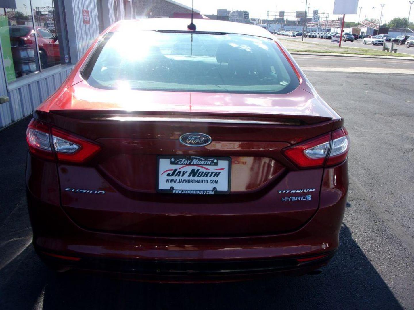 2014 RED FORD FUSION TITANIUM HYBRID (3FA6P0RU3ER) with an 2.0L engine, Continuously Variable transmission, located at 501 E. Columbia St., Springfield, OH, 45503, (800) 262-7122, 39.925262, -83.801796 - Photo#6