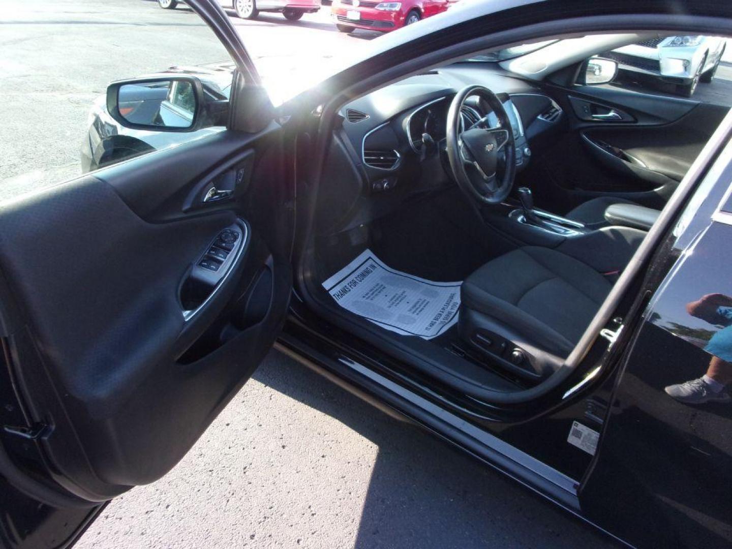 2018 BLACK CHEVROLET MALIBU LT (1G1ZD5ST1JF) with an 1.5L engine, Automatic transmission, located at 501 E. Columbia St., Springfield, OH, 45503, (800) 262-7122, 39.925262, -83.801796 - ***LT***Back-Up Camera***Remote Start***Power Seat***Serviced and Detailed*** Jay North Auto has offered hand picked vehicles since 1965! Our customer's enjoy a NO pressure buying experience with a small town feel. All of our vehicles get fully inspected and detailed. We are a preferred dealer f - Photo#11