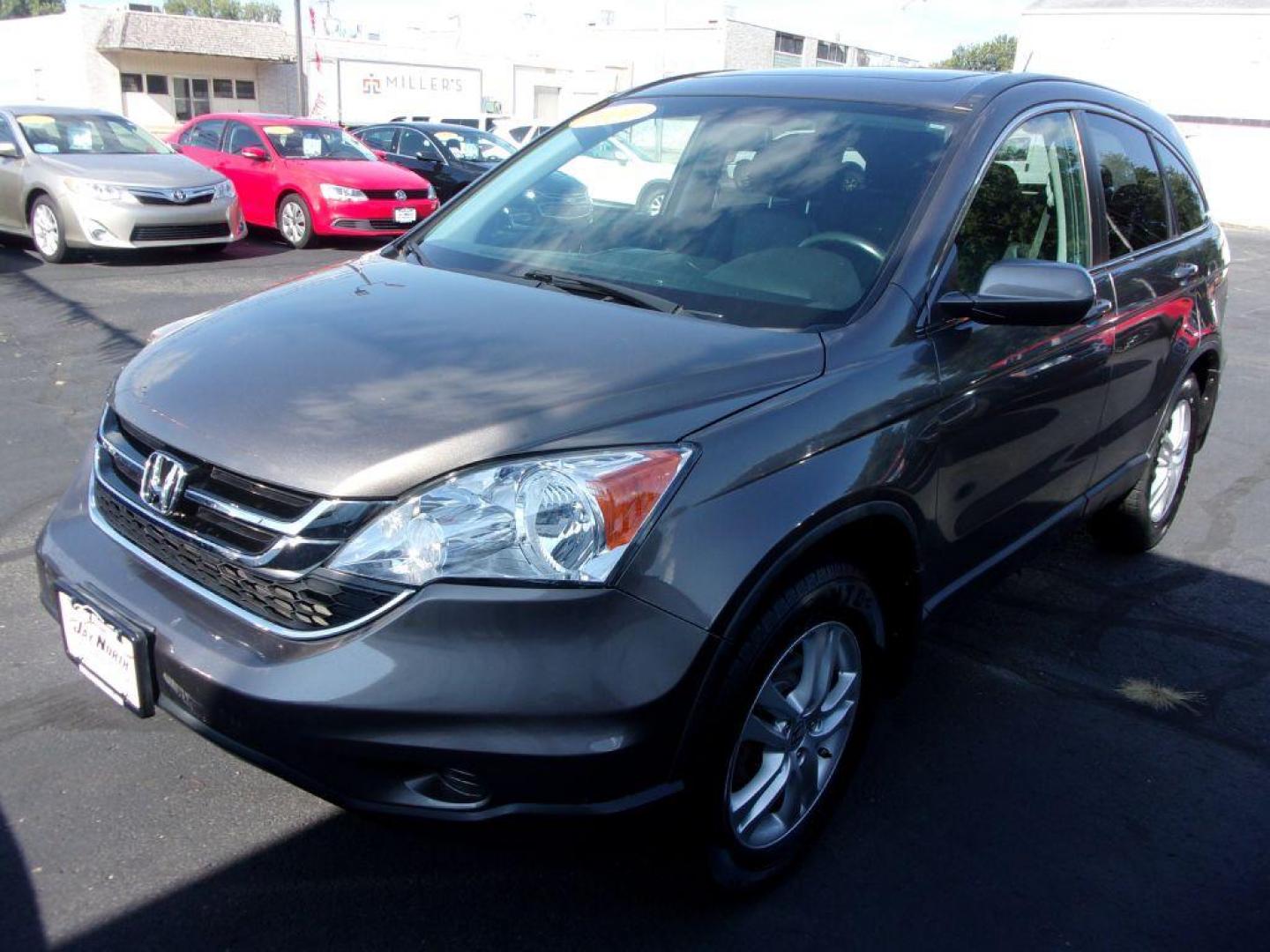 2010 GRAY HONDA CR-V EXL (5J6RE4H7XAL) with an 2.4L engine, Automatic transmission, located at 501 E. Columbia St., Springfield, OH, 45503, (800) 262-7122, 39.925262, -83.801796 - Photo#2