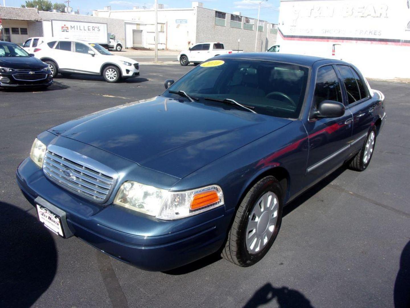 2010 BLUE FORD CROWN VICTORIA POLICE INTERCEPTOR (2FABP7BV1AX) with an 4.6L engine, Automatic transmission, located at 501 E. Columbia St., Springfield, OH, 45503, (800) 262-7122, 39.925262, -83.801796 - *** New Tires *** 1 Owner *** Texas Car *** Clean *** Serviced and Detailed *** Police Interceptor *** Low Miles *** V8 *** One owner Police Interceptor Street Appearance Package that spent it's whole life in Texas and New Mexico until we purchased it. Absolutely spotless, rust free undercarriag - Photo#2