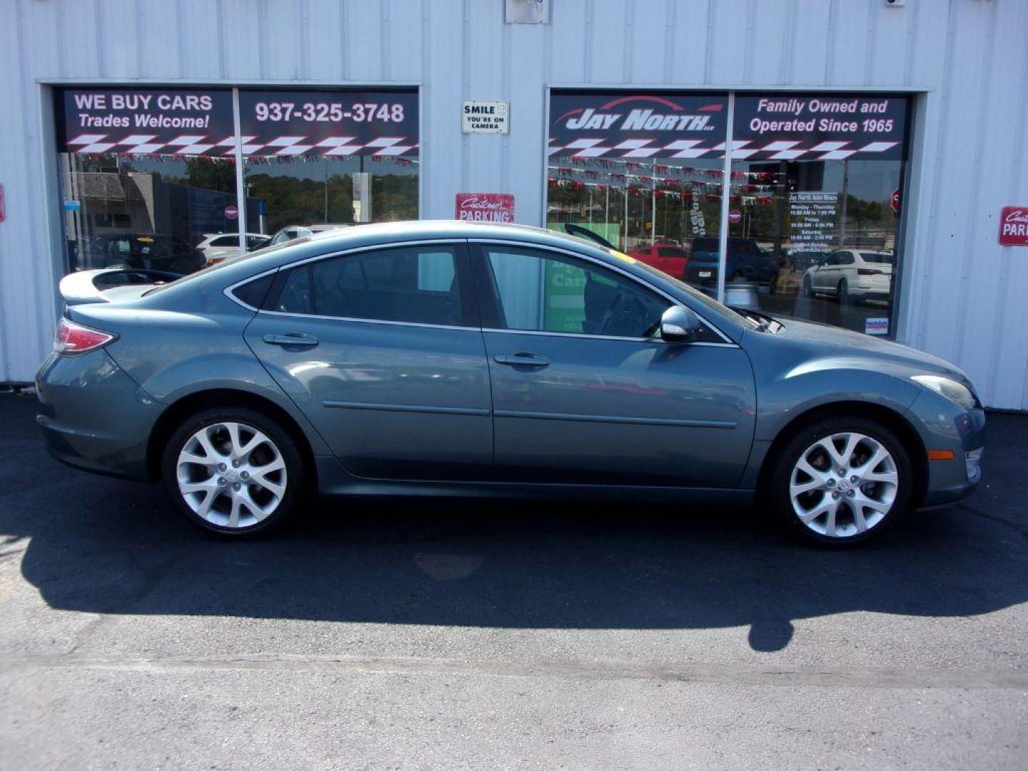 2013 BLUE MAZDA 6 GRAND TOURING (1YVHZ8CH2D5) with an 2.5L engine, Automatic transmission, located at 501 E. Columbia St., Springfield, OH, 45503, (800) 262-7122, 39.925262, -83.801796 - ***Heated Leather Seating***Grand Touring***BOSE Sound System***Moonroof***New TIres***New Brakes***Serviced and Detailed*** Jay North Auto has offered hand picked vehicles since 1965! Our customer's enjoy a NO pressure buying experience with a small town feel. All of our vehicles get fully in - Photo#0