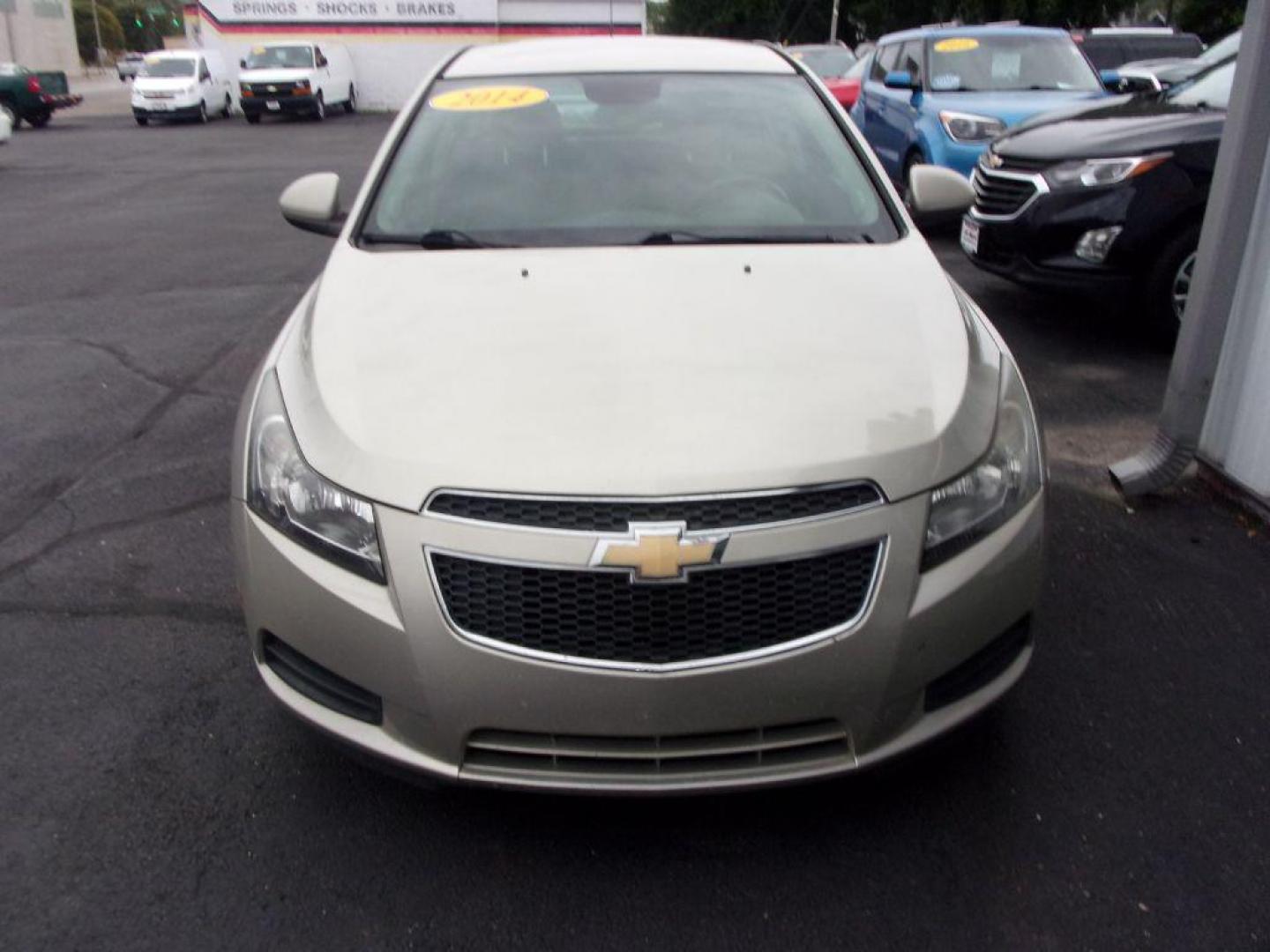 2014 GOLD CHEVROLET CRUZE LT (1G1PC5SB7E7) with an 1.4L engine, Automatic transmission, located at 501 E. Columbia St., Springfield, OH, 45503, (800) 262-7122, 39.925262, -83.801796 - *** New Brakes *** Serviced and Detailed *** LT *** Jay North Auto has offered hand picked vehicles since 1965! Our customer's enjoy a NO pressure buying experience with a small town feel. All of our vehicles get fully inspected and detailed. We are a preferred dealer for many local credit unio - Photo#1