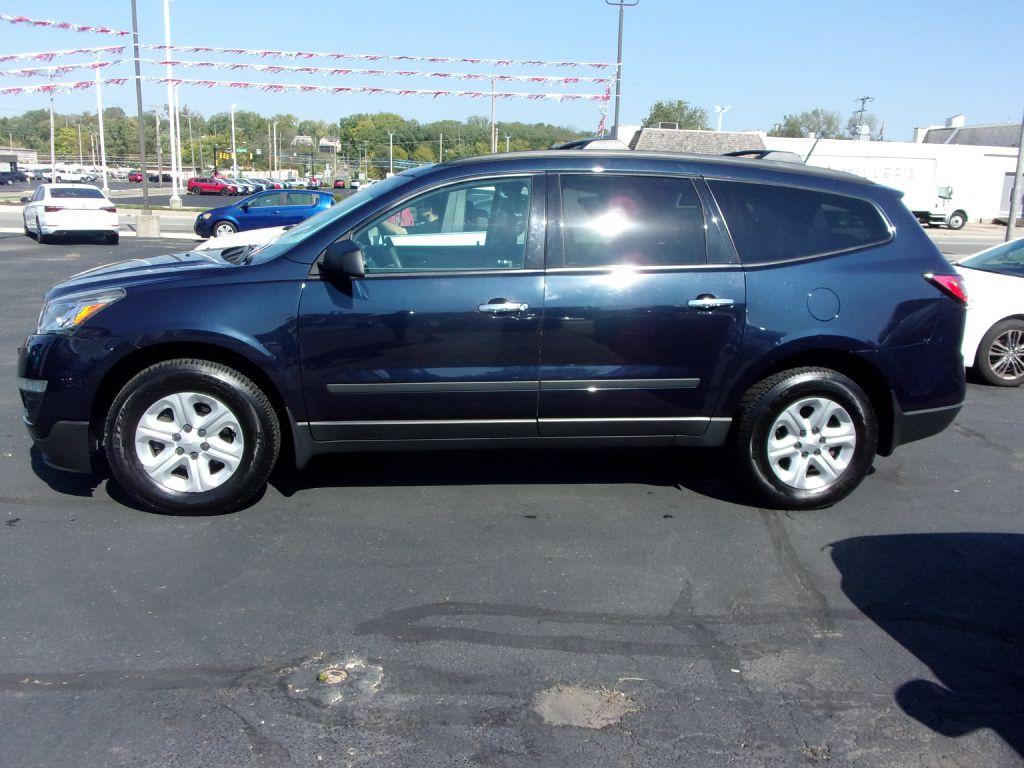 photo of 2016 CHEVROLET TRAVERSE LS