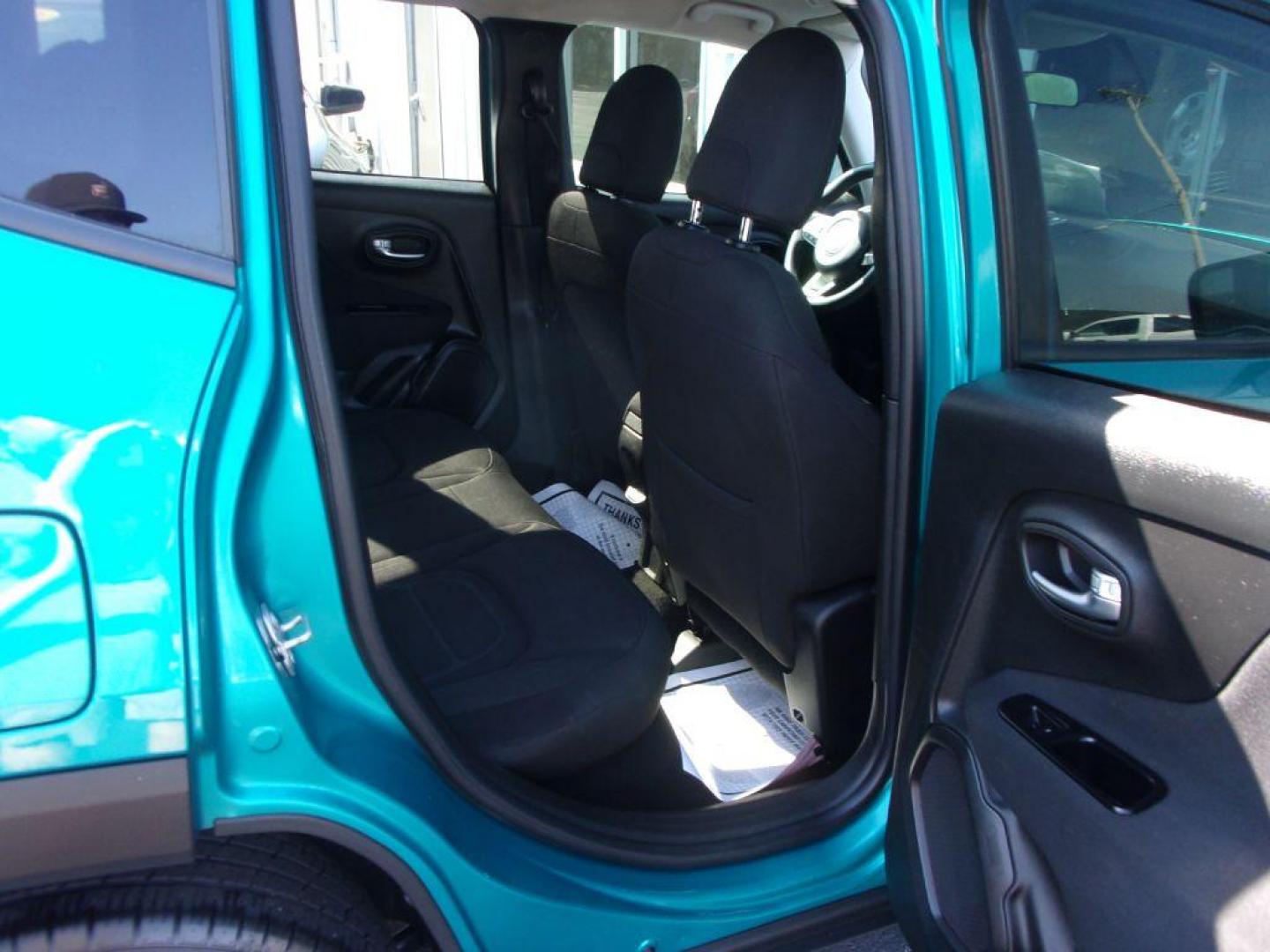 2021 TEAL JEEP RENEGADE LATITUDE (ZACNJCBB6MP) with an 2.4L engine, Automatic transmission, located at 501 E. Columbia St., Springfield, OH, 45503, (800) 262-7122, 39.925262, -83.801796 - *** Serviced and Detailed *** FWD * Supplemental Side-Curtain Front and Rear Air Bags Supplemental Front Seat-Mounted Side Air Bags Driver Inflatable Knee-Bolster Air Bag Jeep Wave Membership (Retail Sales/50 States Only) Lane-Departure Warning Plus Full-Speed Forward-Collision Warning P - Photo#14