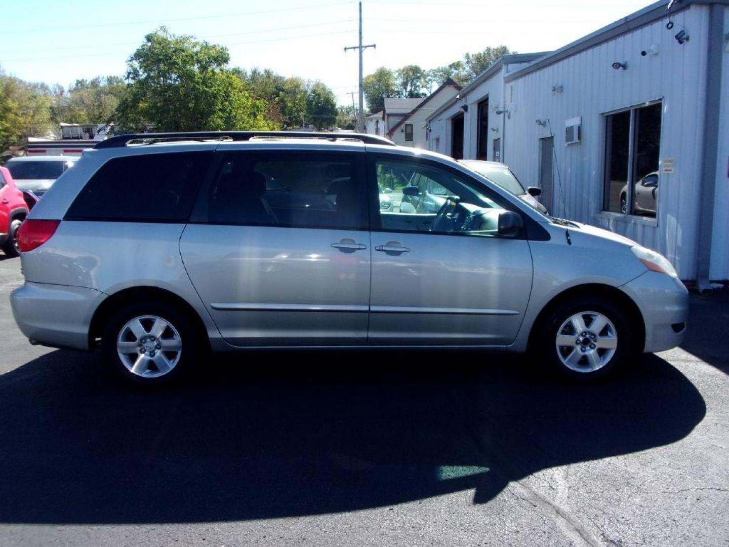 2010 SILVER TOYOTA SIENNA CE (5TDKK4CCXAS) with an 3.5L engine, Automatic transmission, located at 501 E. Columbia St., Springfield, OH, 45503, (800) 262-7122, 39.925262, -83.801796 - *** 2 Owner Clean CarFax w/ 35 Service Records *** CE *** 3.5L V6 *** Serviced and Detailed *** Jay North Auto has offered hand picked vehicles since 1965! Our customer's enjoy a NO pressure buying experience with a small town feel. All of our vehicles get fully inspected and detailed. We are a - Photo#0