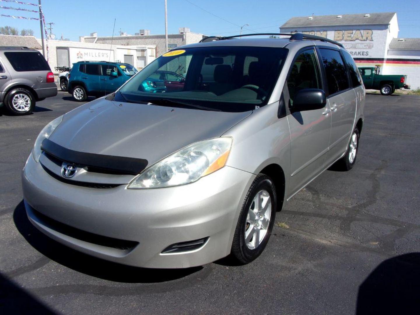 2010 SILVER TOYOTA SIENNA CE (5TDKK4CCXAS) with an 3.5L engine, Automatic transmission, located at 501 E. Columbia St., Springfield, OH, 45503, (800) 262-7122, 39.925262, -83.801796 - *** 2 Owner Clean CarFax w/ 35 Service Records *** CE *** 3.5L V6 *** Serviced and Detailed *** Jay North Auto has offered hand picked vehicles since 1965! Our customer's enjoy a NO pressure buying experience with a small town feel. All of our vehicles get fully inspected and detailed. We are a - Photo#6