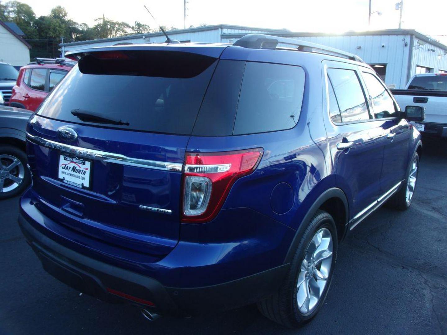 2013 BLUE FORD EXPLORER XLT (1FM5K7D82DG) with an 3.5L engine, Automatic transmission, located at 501 E. Columbia St., Springfield, OH, 45503, (800) 262-7122, 39.925262, -83.801796 - *** 1 Owner *** XLT *** V6 FWD *** Rear Camera *** Premium Audio *** Power lift Gate *** Blind Spot *** Ford Sync *** 3RD Row Seating *** Serviced and Detailed *** Jay North Auto has offered hand picked vehicles since 1965! Our customer's enjoy a NO pressure buying experience with a small town - Photo#5