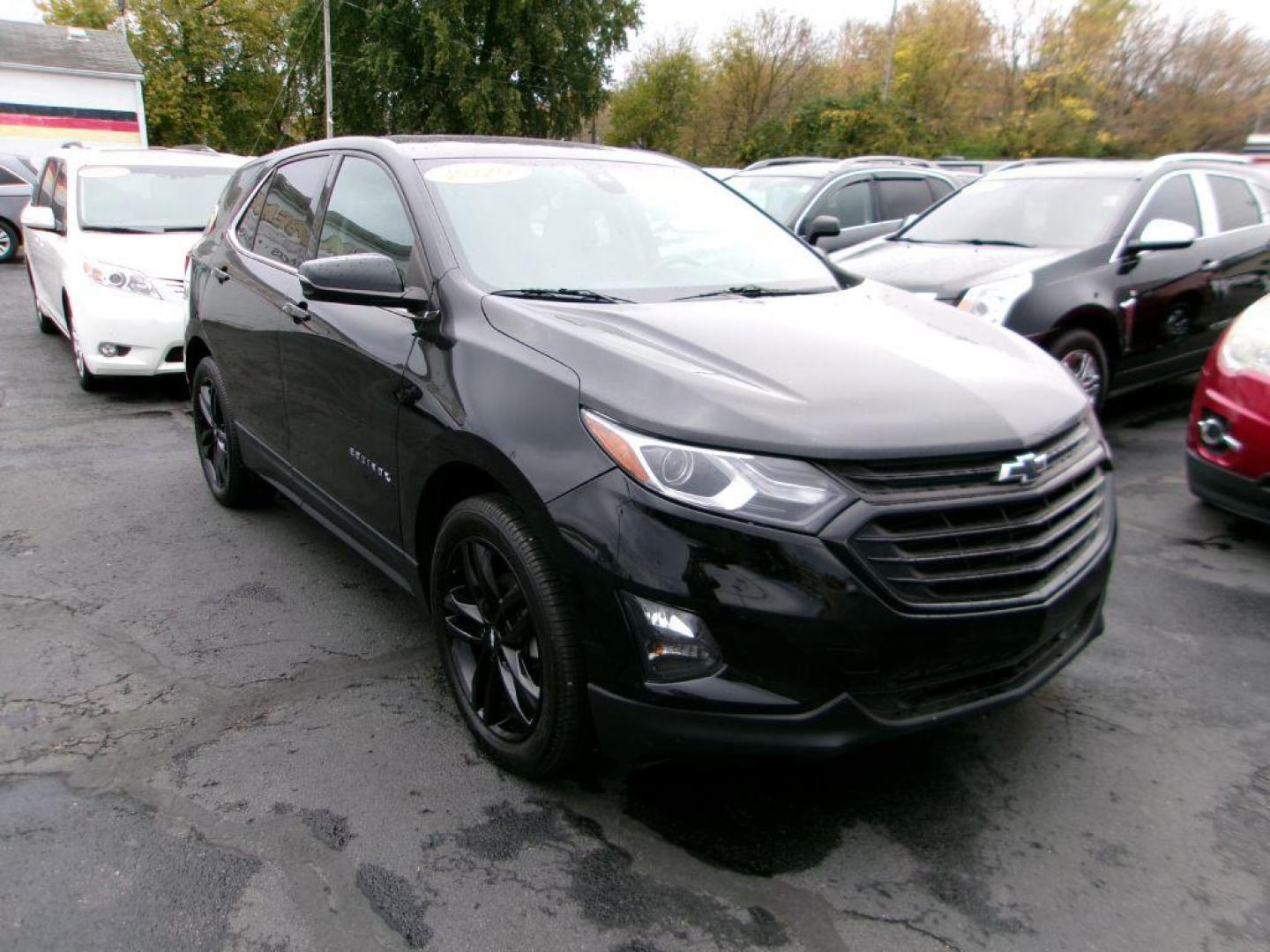 2020 BLACK CHEVROLET EQUINOX LT (3GNAXKEV3LL) with an 1.5L engine, Automatic transmission, located at 501 E. Columbia St., Springfield, OH, 45503, (800) 262-7122, 39.925262, -83.801796 - Photo#1