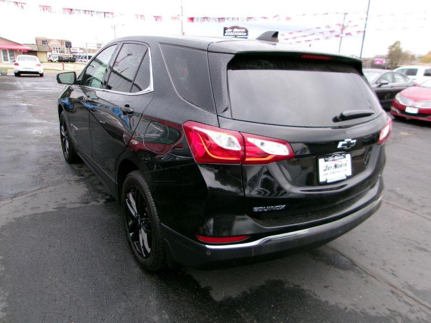 2020 BLACK CHEVROLET EQUINOX LT (3GNAXKEV3LL) with an 1.5L engine, Automatic transmission, located at 501 E. Columbia St., Springfield, OH, 45503, (800) 262-7122, 39.925262, -83.801796 - Photo#4