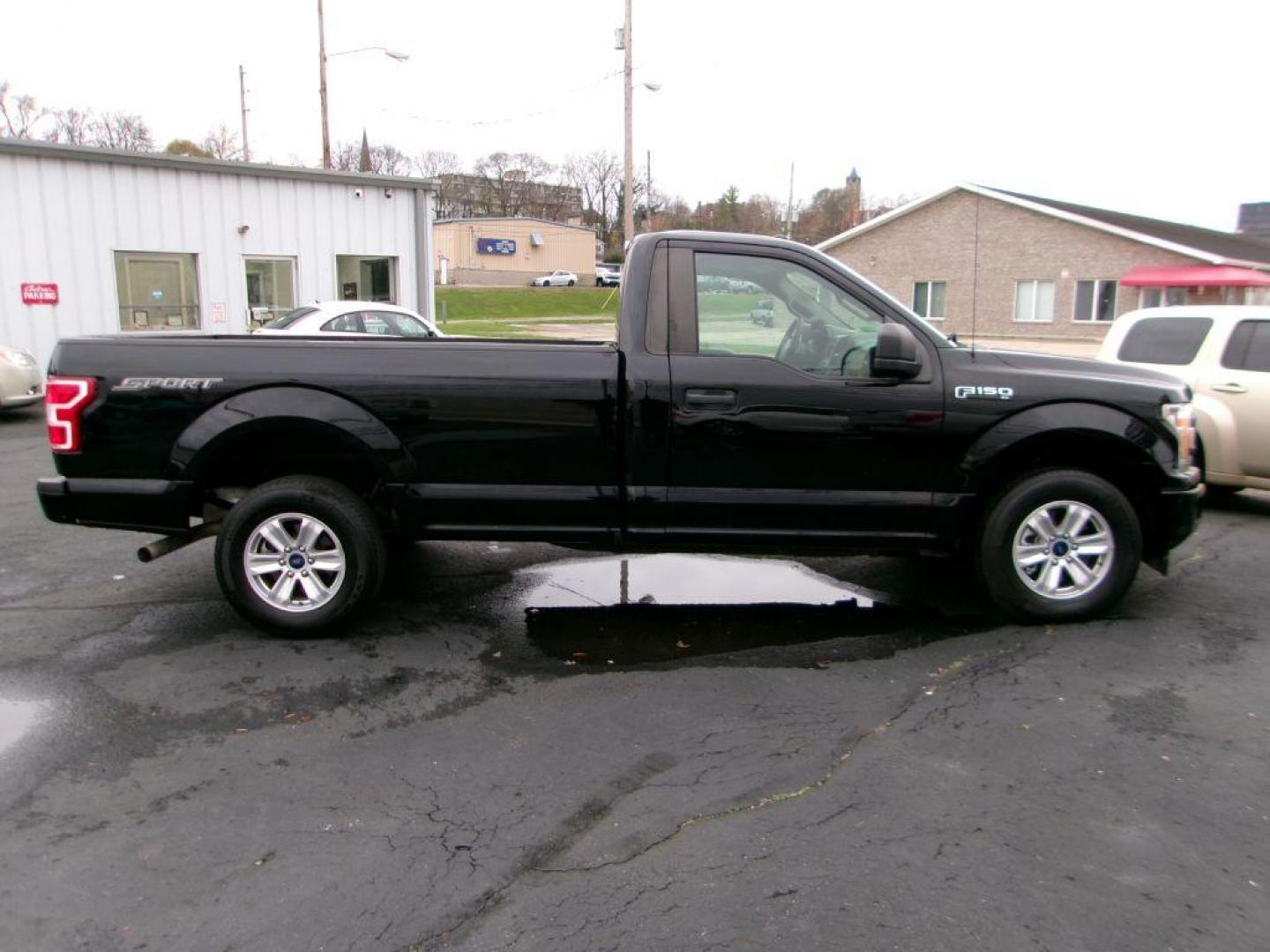 2018 BLACK FORD F150 XL SPORT (1FTMF1CP1JK) with an 2.7L engine, Automatic transmission, located at 501 E. Columbia St., Springfield, OH, 45503, (800) 262-7122, 39.925262, -83.801796 - Photo#3