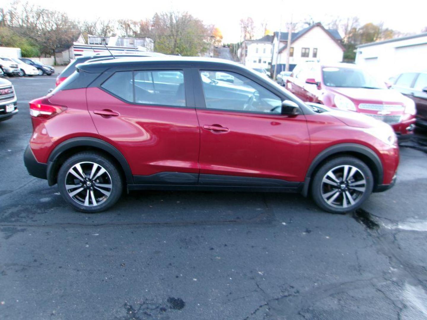 2019 RED NISSAN KICKS SV (3N1CP5CU4KL) with an 1.6L engine, Continuously Variable transmission, located at 501 E. Columbia St., Springfield, OH, 45503, (800) 262-7122, 39.925262, -83.801796 - *** 1 Owner w/ Clean CarFax *** New Tires *** Blind Spot *** Cross Traffic Alert *** Apple CarPlay *** Remote Start w/ push button *** All Weather Mats *** Jay North Auto has offered hand picked vehicles since 1965! Our customer's enjoy a NO pressure buying experience with a small town feel. All - Photo#0