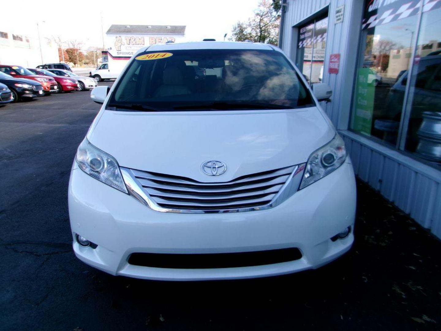 2014 WHITE TOYOTA SIENNA LIMITED (5TDDK3DC0ES) with an 3.5L engine, Automatic transmission, located at 501 E. Columbia St., Springfield, OH, 45503, (800) 262-7122, 39.925262, -83.801796 - ***Limited***LOADED***Heated Leather Seating***Dual Moon Roof***Blind Spot***AWD***1-Owner***Serviced and Detailed*** Jay North Auto has offered hand picked vehicles since 1965! Our customer's enjoy a NO pressure buying experience with a small town feel. All of our vehicles get fully inspected a - Photo#1