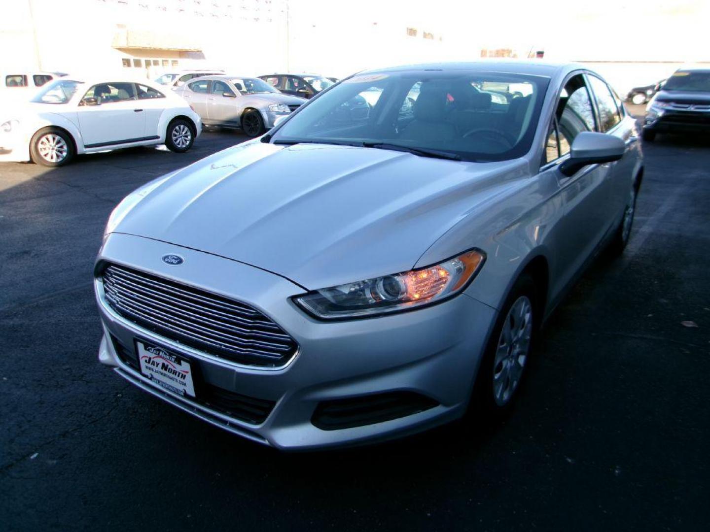 2014 SILVER FORD FUSION S (3FA6P0G71ER) with an 2.5L engine, Automatic transmission, located at 501 E. Columbia St., Springfield, OH, 45503, (800) 262-7122, 39.925262, -83.801796 - ** S ** Serviced and Detailed *** 2.5L *** FWD *** 34 MPG HWY *** Jay North Auto has offered hand picked vehicles since 1965! Our customer's enjoy a NO pressure buying experience with a small town feel. All of our vehicles get fully inspected and detailed. We are a preferred dealer for many loca - Photo#6