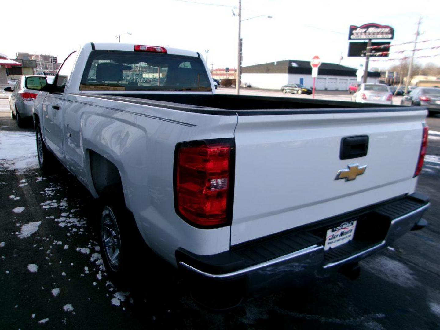 2018 WHITE CHEVROLET SILVERADO 1500 (1GCNCNEH8JZ) with an 4.3L engine, Automatic transmission, located at 501 E. Columbia St., Springfield, OH, 45503, (800) 262-7122, 39.925262, -83.801796 - ***1-Owner***4.3L V6***Work Truck***Serviced and Detailed*** Jay North Auto has offered hand picked vehicles since 1965! Our customer's enjoy a NO pressure buying experience with a small town feel. All of our vehicles get fully inspected and detailed. We are a preferred dealer for many local c - Photo#5