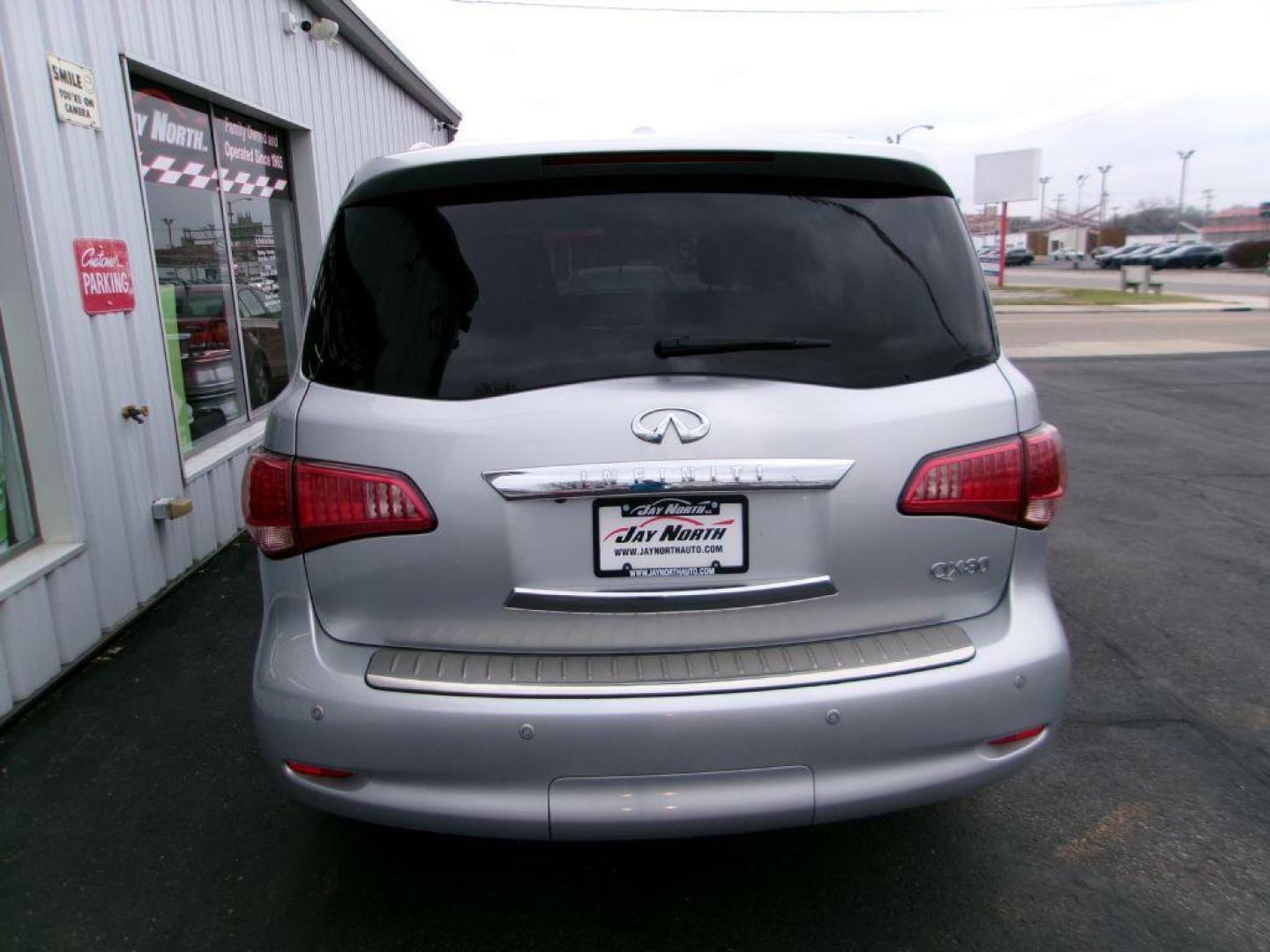 2014 SILVER INFINITI QX80 (JN8AZ2NE8E9) with an 5.6L engine, Automatic transmission, located at 501 E. Columbia St., Springfield, OH, 45503, (800) 262-7122, 39.925262, -83.801796 - ***LOADED***Heated and Cooled Leather Seats***Heated steering wheel***4X4***Moonroof***5.6L V8***Serviced and Detailed*** Jay North Auto has offered hand picked vehicles since 1965! Our customer's enjoy a NO pressure buying experience with a small town feel. All of our vehicles get fully inspect - Photo#4