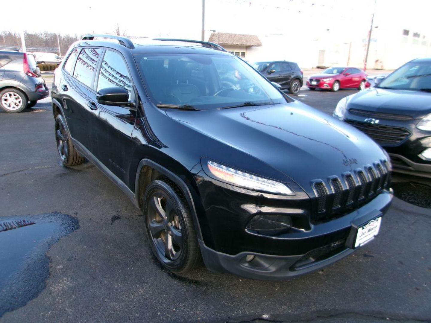 2017 BLACK JEEP CHEROKEE HIGH ALTITUDE (1C4PJLDS5HW) with an 3.2L engine, Automatic transmission, located at 501 E. Columbia St., Springfield, OH, 45503, (800) 262-7122, 39.925262, -83.801796 - ***Heated Seats***Heated Sterring wheel***Dual Panel Moonroof***Serviced and Detailed*** Customer Preferred Package 26P High Altitude Package 18-Inch x 7.0-Inch Gloss Black 5-Spoke Alum Wheels - Photo#1