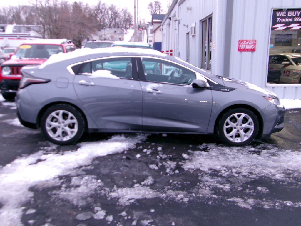 photo of 2018 CHEVROLET VOLT PREMIER