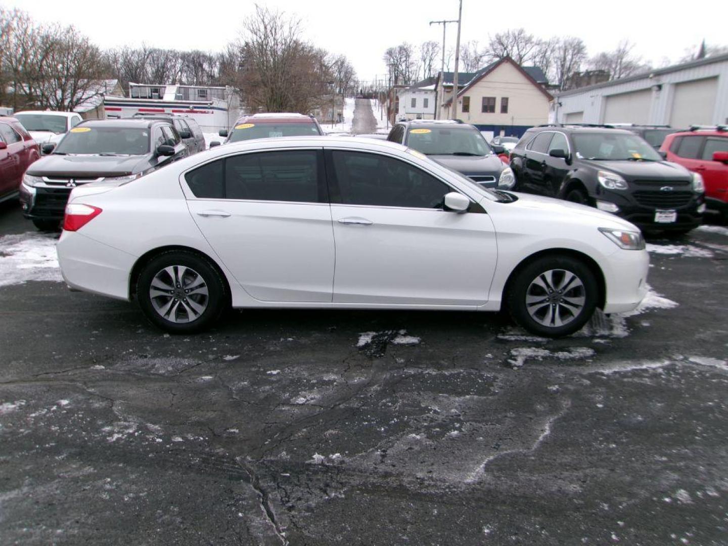 2015 WHITE HONDA ACCORD LX (1HGCR2F3XFA) with an 2.4L engine, Continuously Variable transmission, located at 501 E. Columbia St., Springfield, OH, 45503, (800) 262-7122, 39.925262, -83.801796 - *** Serviced and Detailed *** LX *** Back Up Camera *** NICE *** Jay North Auto has offered hand picked vehicles since 1965! Our customer's enjoy a NO pressure buying experience with a small town feel. All of our vehicles get fully inspected and detailed. We are a preferred dealer for many local - Photo#0