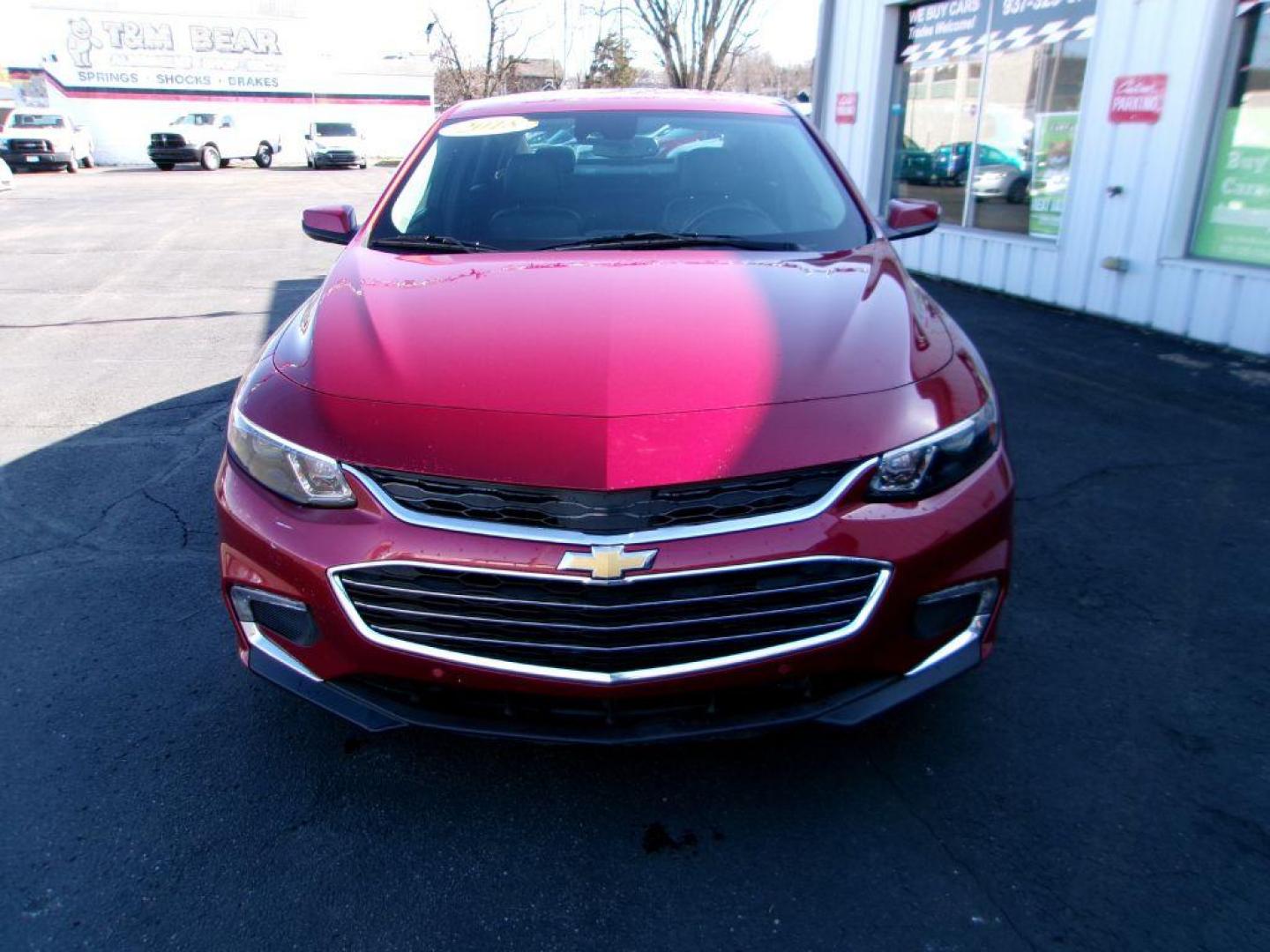 2018 RED CHEVROLET MALIBU PREMIER (1G1ZE5SX7JF) with an 2.0L engine, Automatic transmission, located at 501 E. Columbia St., Springfield, OH, 45503, (800) 262-7122, 39.925262, -83.801796 - *** Clean CarFax w/ 22 Service Records *** Premier *** FWD *** Serviced and Detailed *** Remote Start *** NICE *** Jay North Auto has offered hand picked vehicles since 1965! Our customer's enjoy a NO pressure buying experience with a small town feel. All of our vehicles get fully inspected and - Photo#1