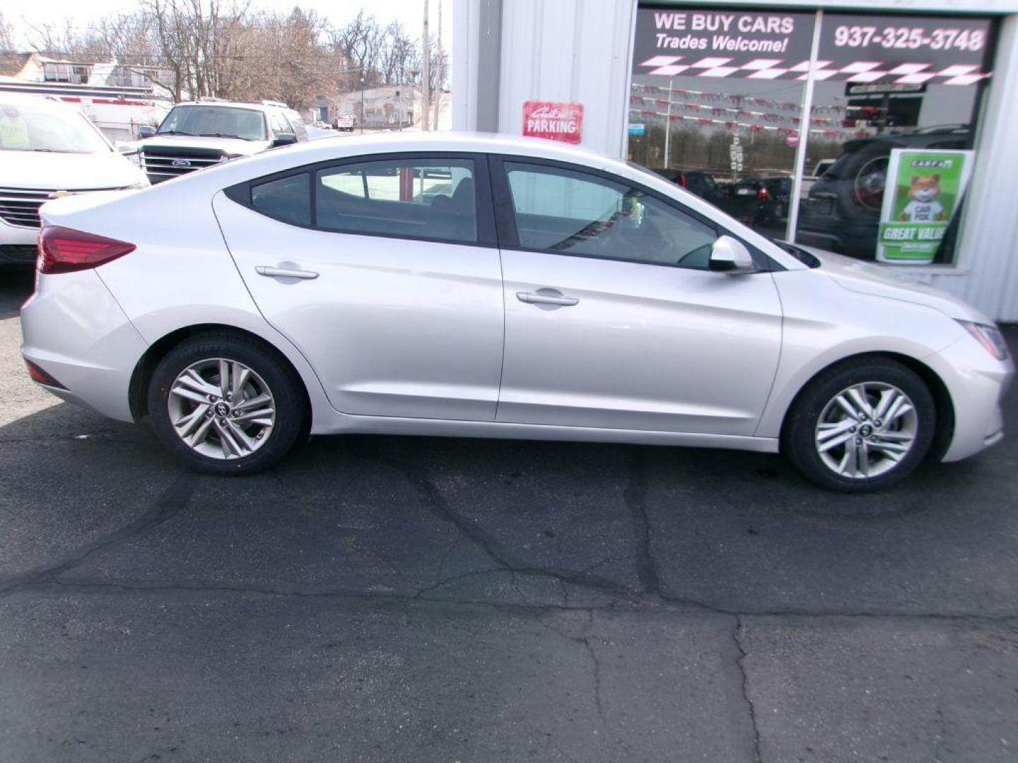 2019 SILVER HYUNDAI ELANTRA SEL (5NPD84LF6KH) with an 2.0L engine, Automatic transmission, located at 501 E. Columbia St., Springfield, OH, 45503, (800) 262-7122, 39.925262, -83.801796 - ***SEL***New Tires***New Front and Rear Pads and Rotors***New Battery***Serviced and Detailed*** Apple Carplay *** Jay North Auto has offered hand picked vehicles since 1965! Our customer's enjoy a NO pressure buying experience with a small town feel. All of our vehicles get fully inspected and - Photo#0