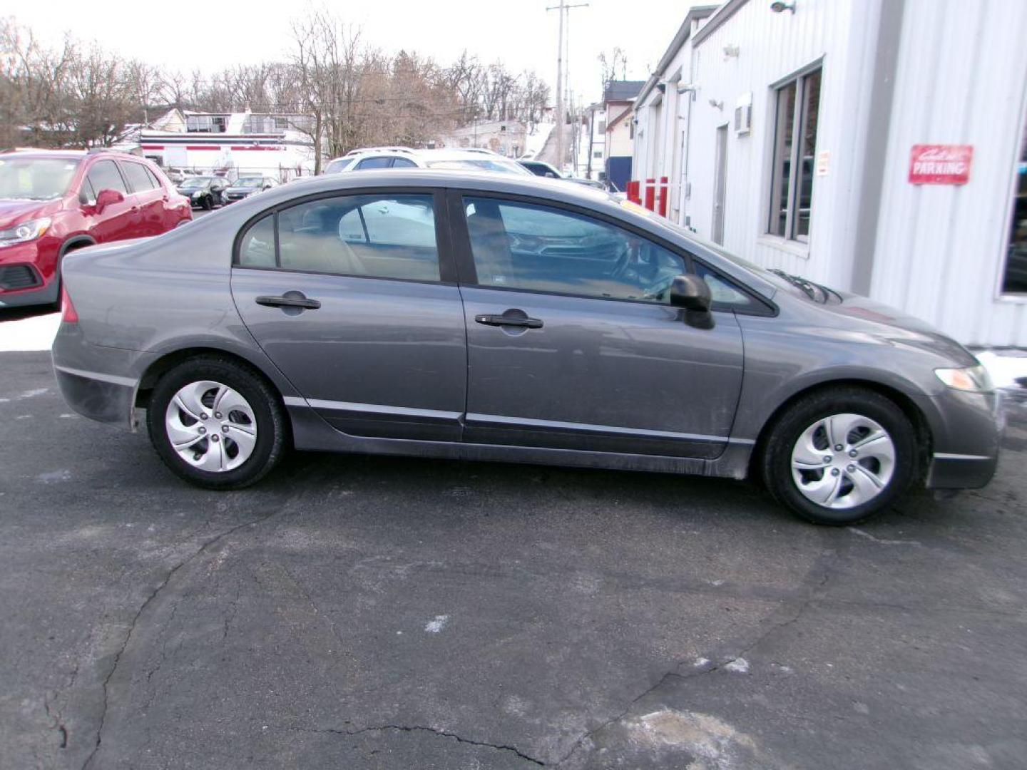 2011 GRAY HONDA CIVIC VP (19XFA1F36BE) with an 1.8L engine, Automatic transmission, located at 501 E. Columbia St., Springfield, OH, 45503, (800) 262-7122, 39.925262, -83.801796 - Photo#0