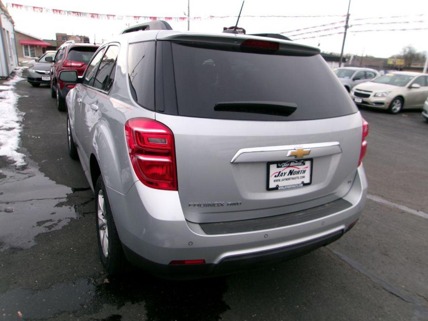 2017 SILVER CHEVROLET EQUINOX LT (2GNFLFEK6H6) with an 2.4L engine, Automatic transmission, located at 501 E. Columbia St., Springfield, OH, 45503, (800) 262-7122, 39.925262, -83.801796 - *** AWD *** LT *** Serviced and Detailed *** Jay North Auto has offered hand picked vehicles since 1965! Our customer's enjoy a NO pressure buying experience with a small town feel. All of our vehicles get fully inspected and detailed. We are a preferred dealer for many local credit unions and - Photo#4